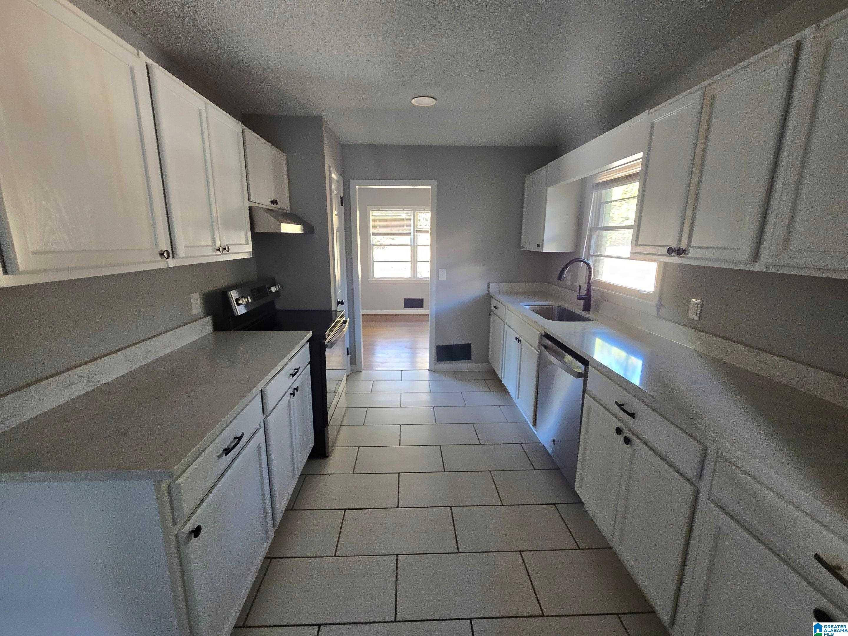 Birmingham, AL 35206,816 86TH STREET S