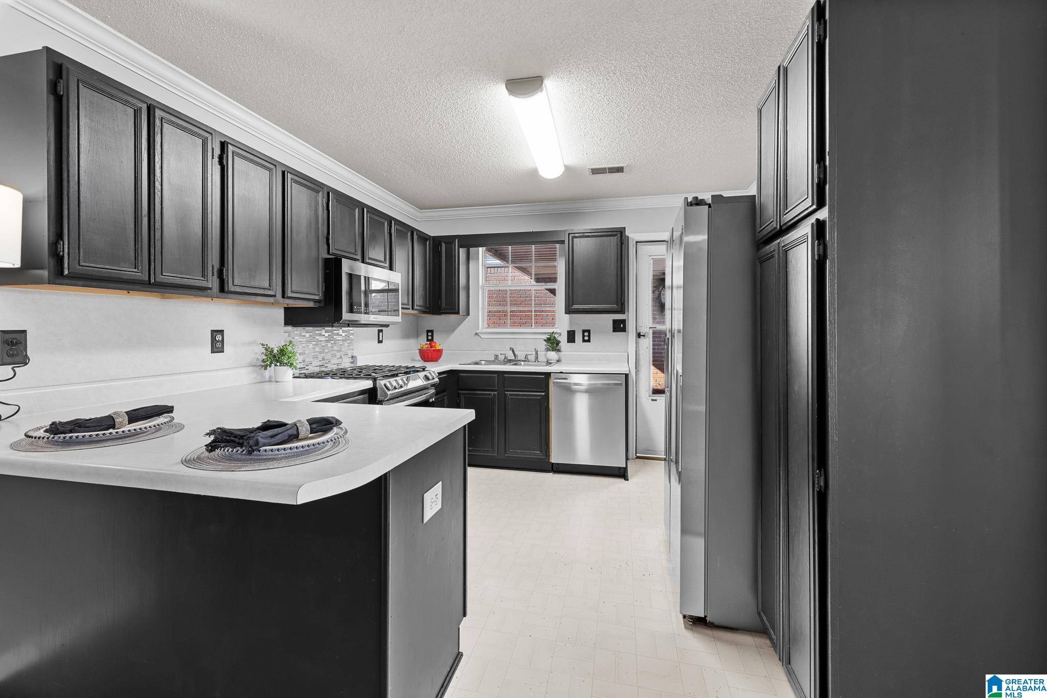 Center Point, AL 35215,1824 STONEHENGE DRIVE