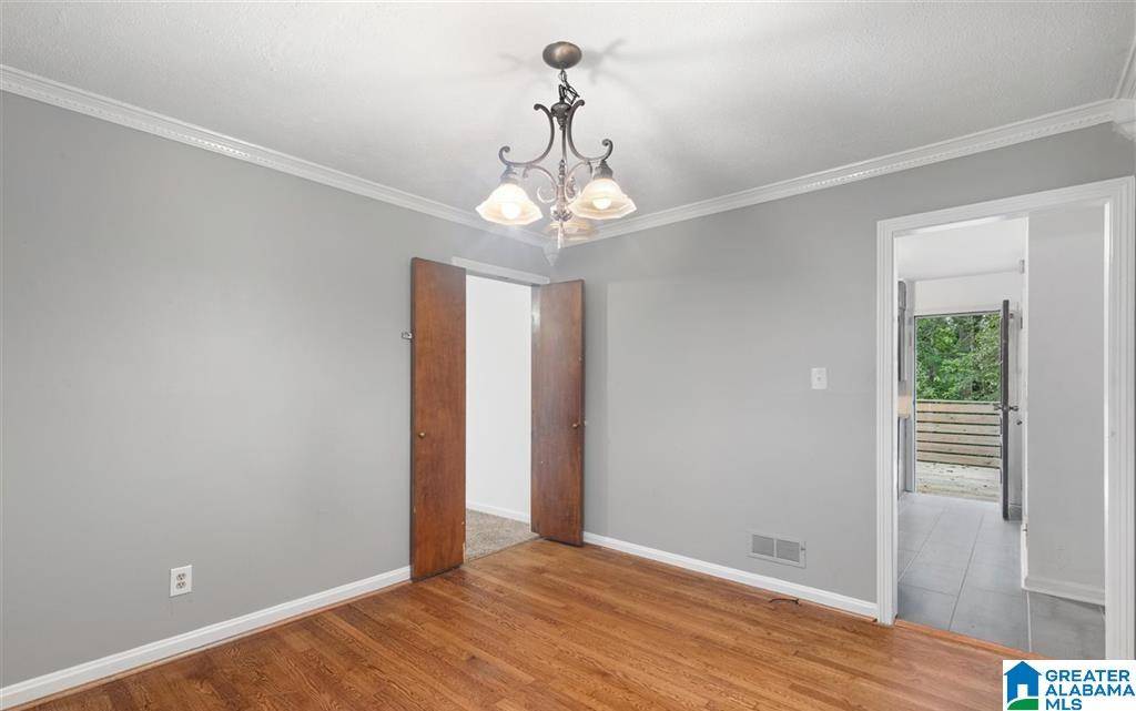 Birmingham, AL 35215,932 CHARLES COURT