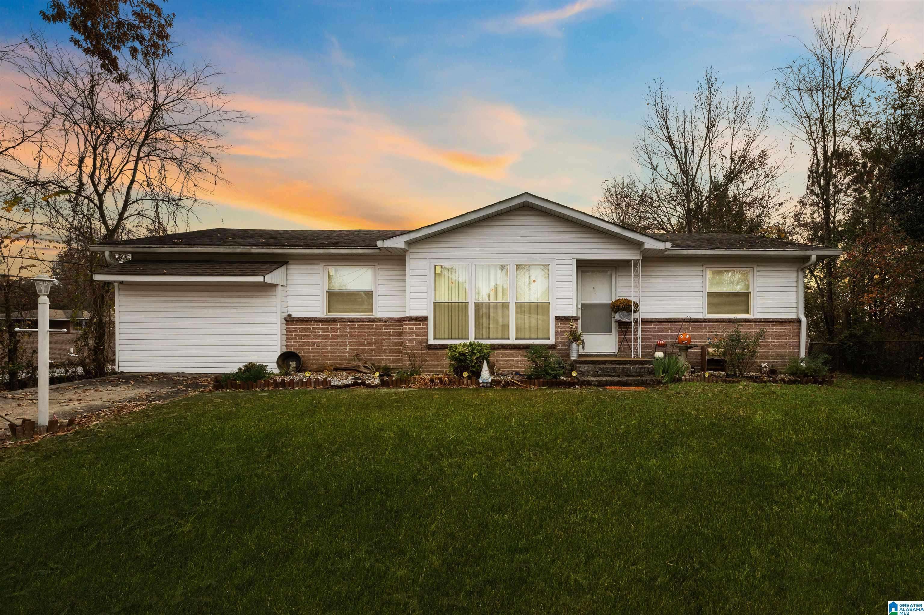 Fultondale, AL 35068,808 CENTRAL AVENUE