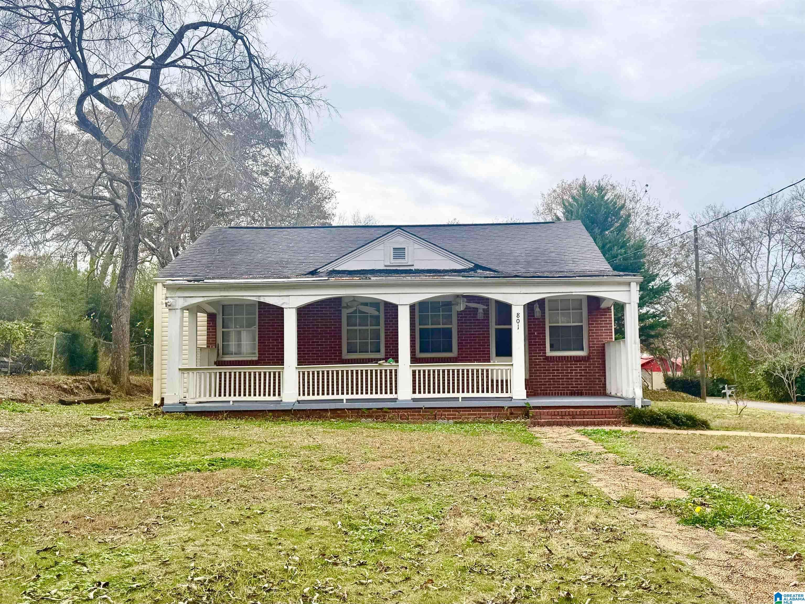 Talladega, AL 35160,801 WALNUT STREET