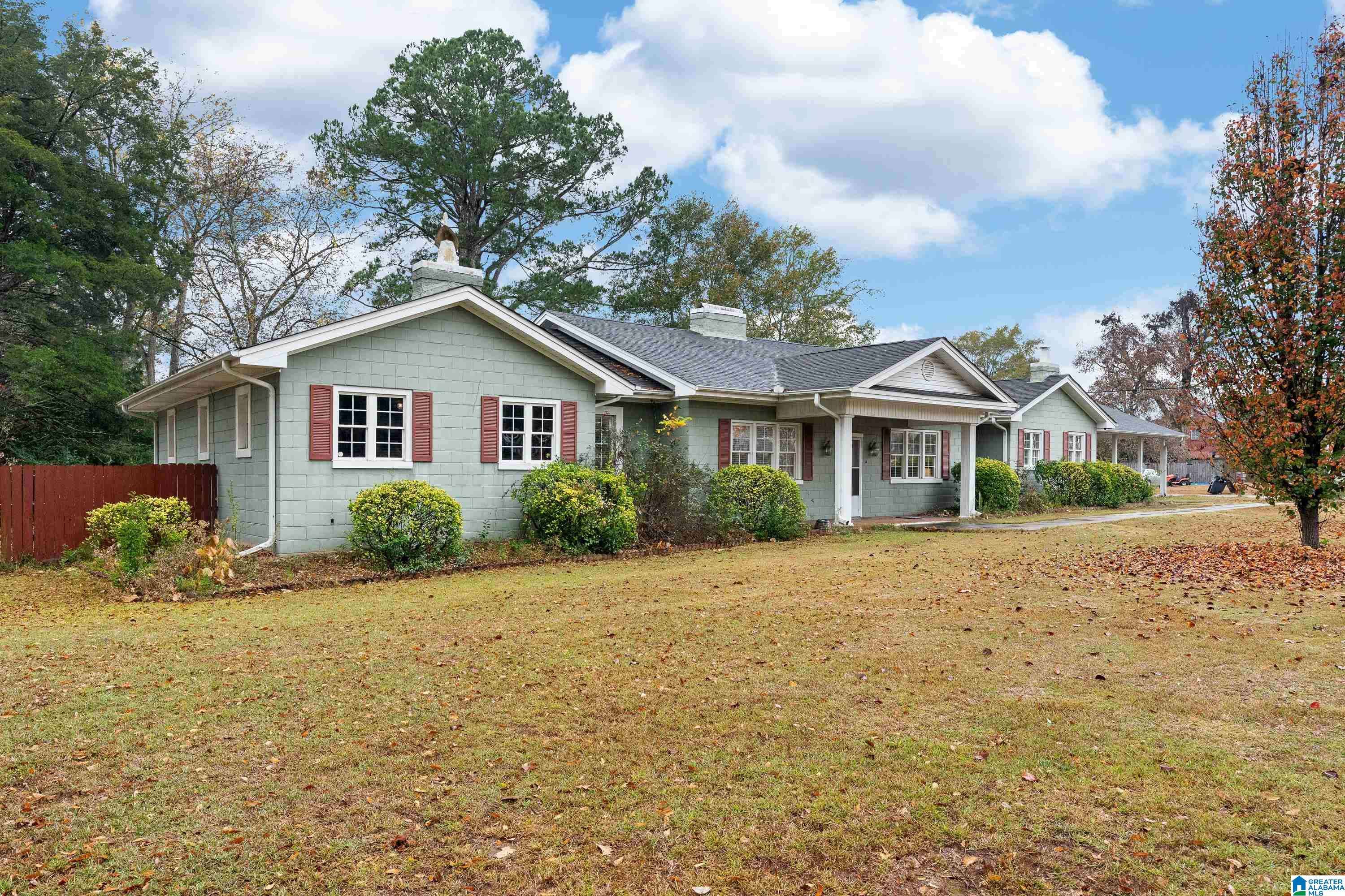 Clanton, AL 35045,1911 2ND AVENUE N