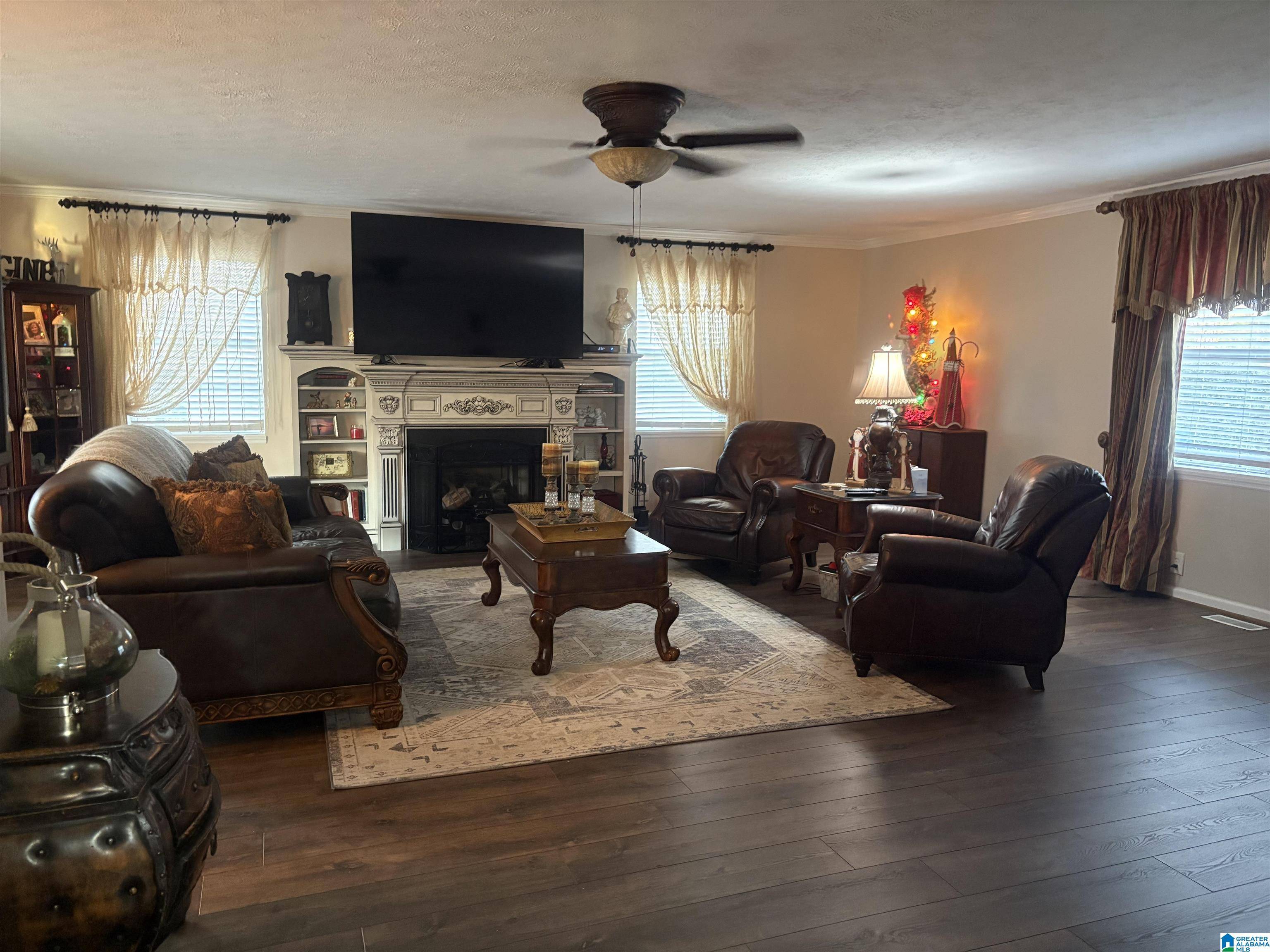 Ohatchee, AL 36271,497 LAKESHORE DRIVE