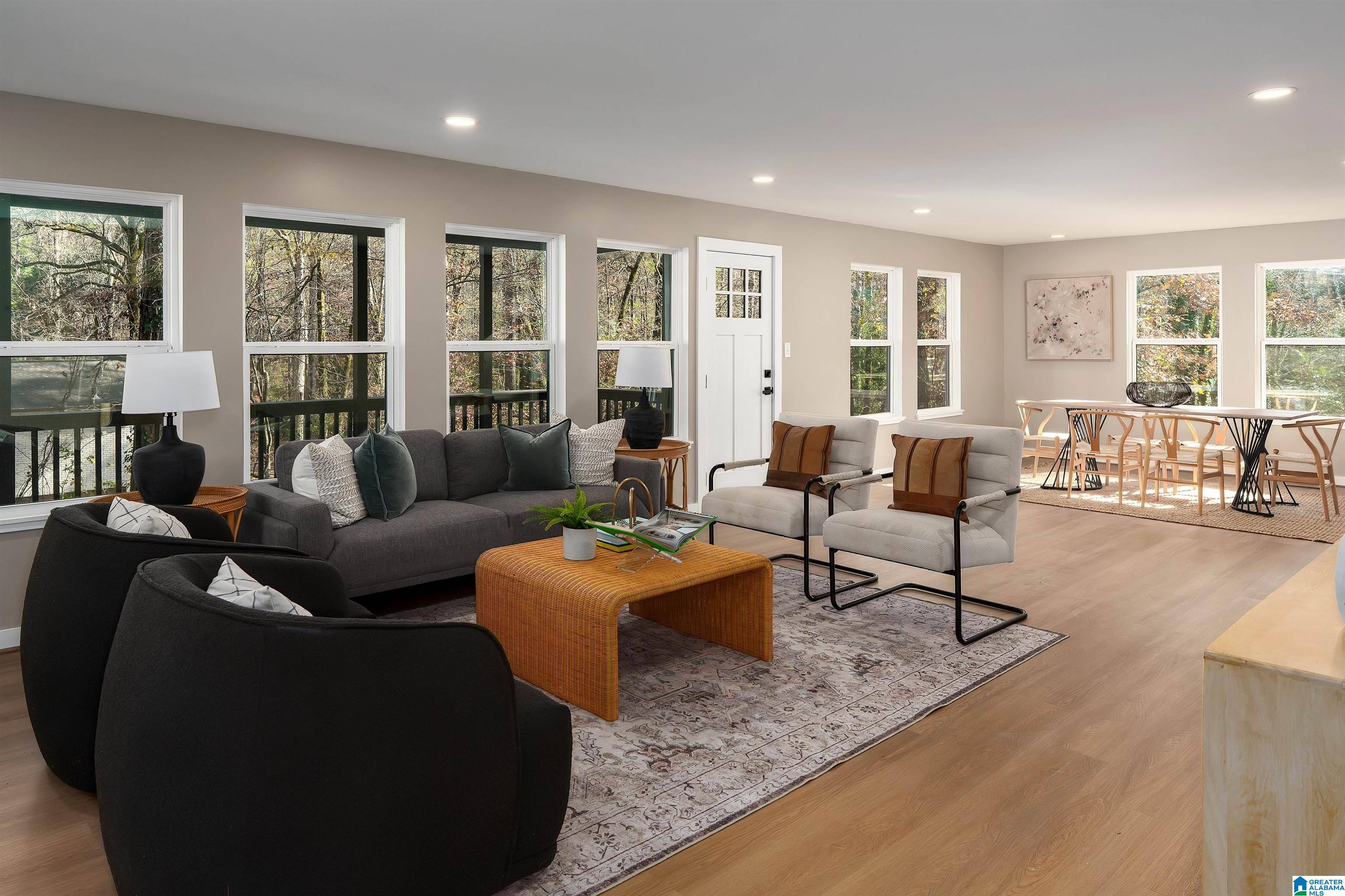 Vestavia Hills, AL 35243,3567 VALLEY CIRCLE