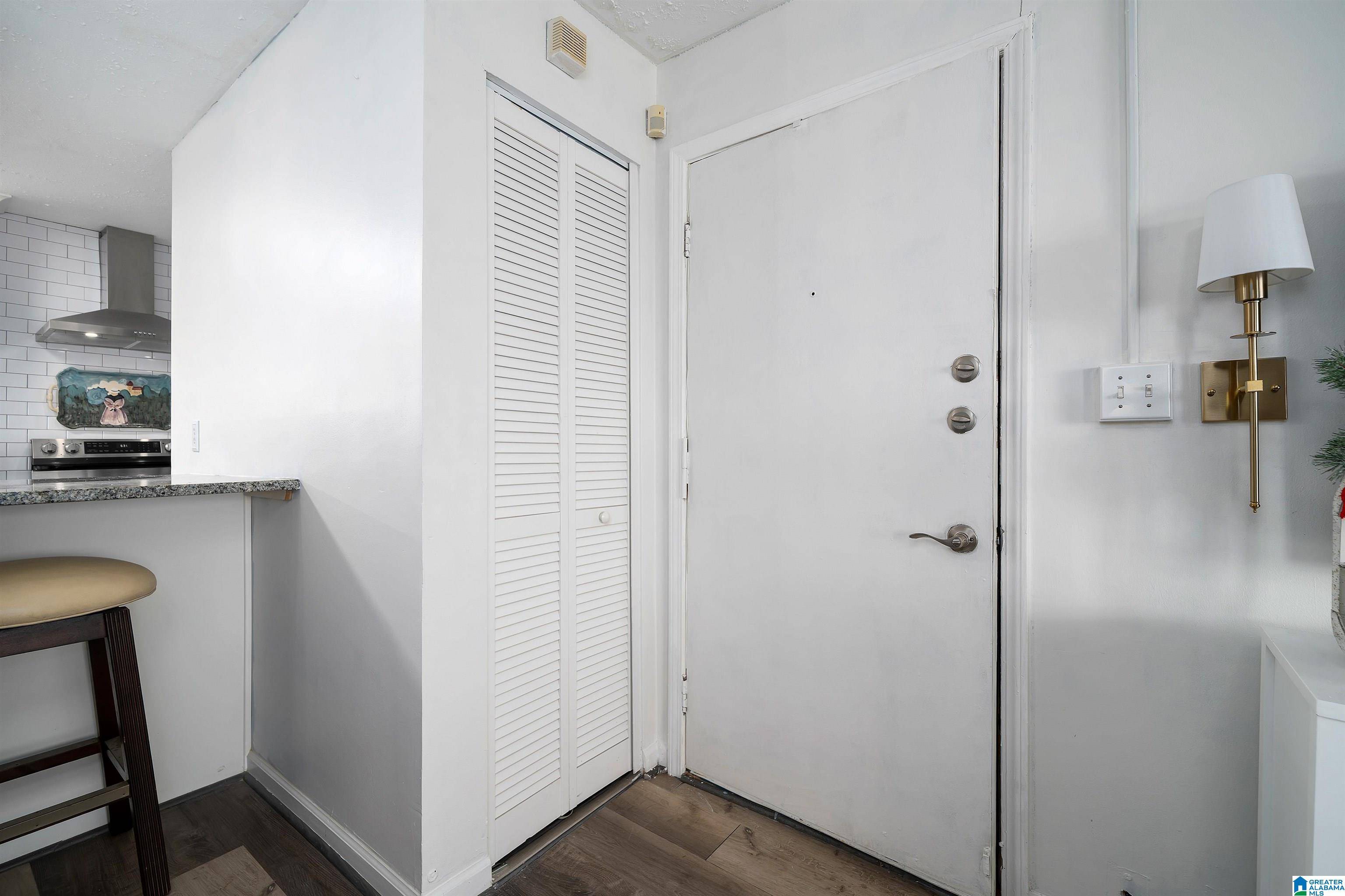 Birmingham, AL 35209,416 SKYVIEW DRIVE #H