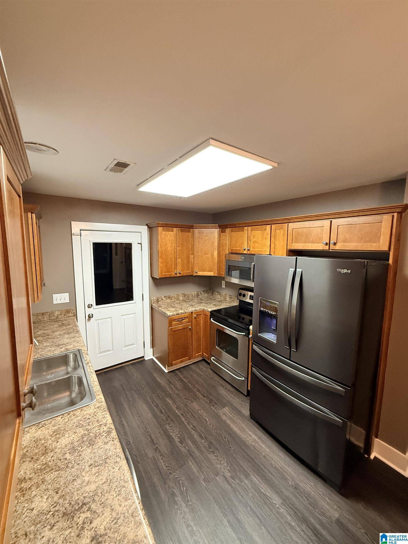 Calera, AL 35040,185 CREEKSTONE TRAIL