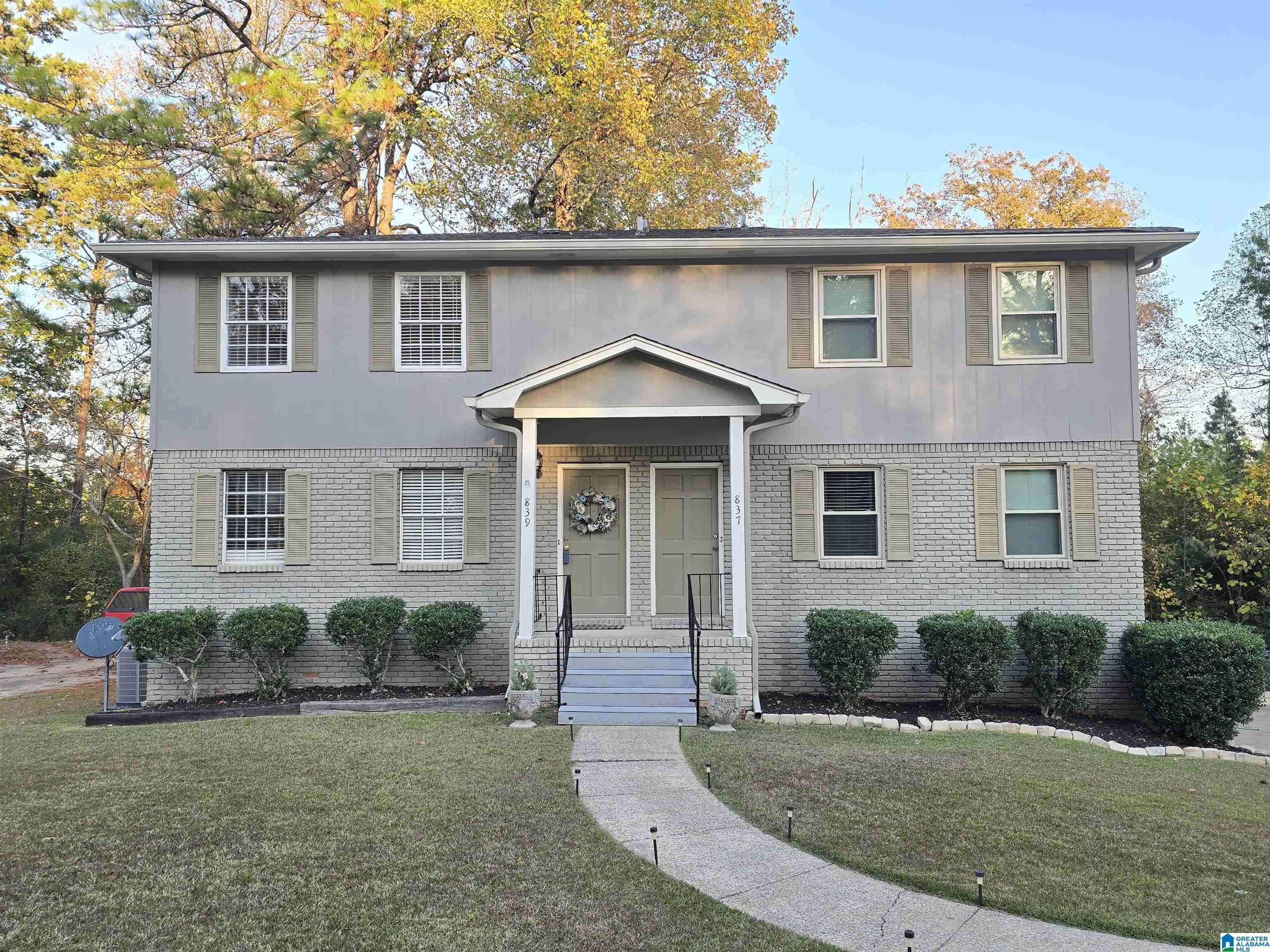 Vestavia Hills, AL 35226,837 LINBARD LANE