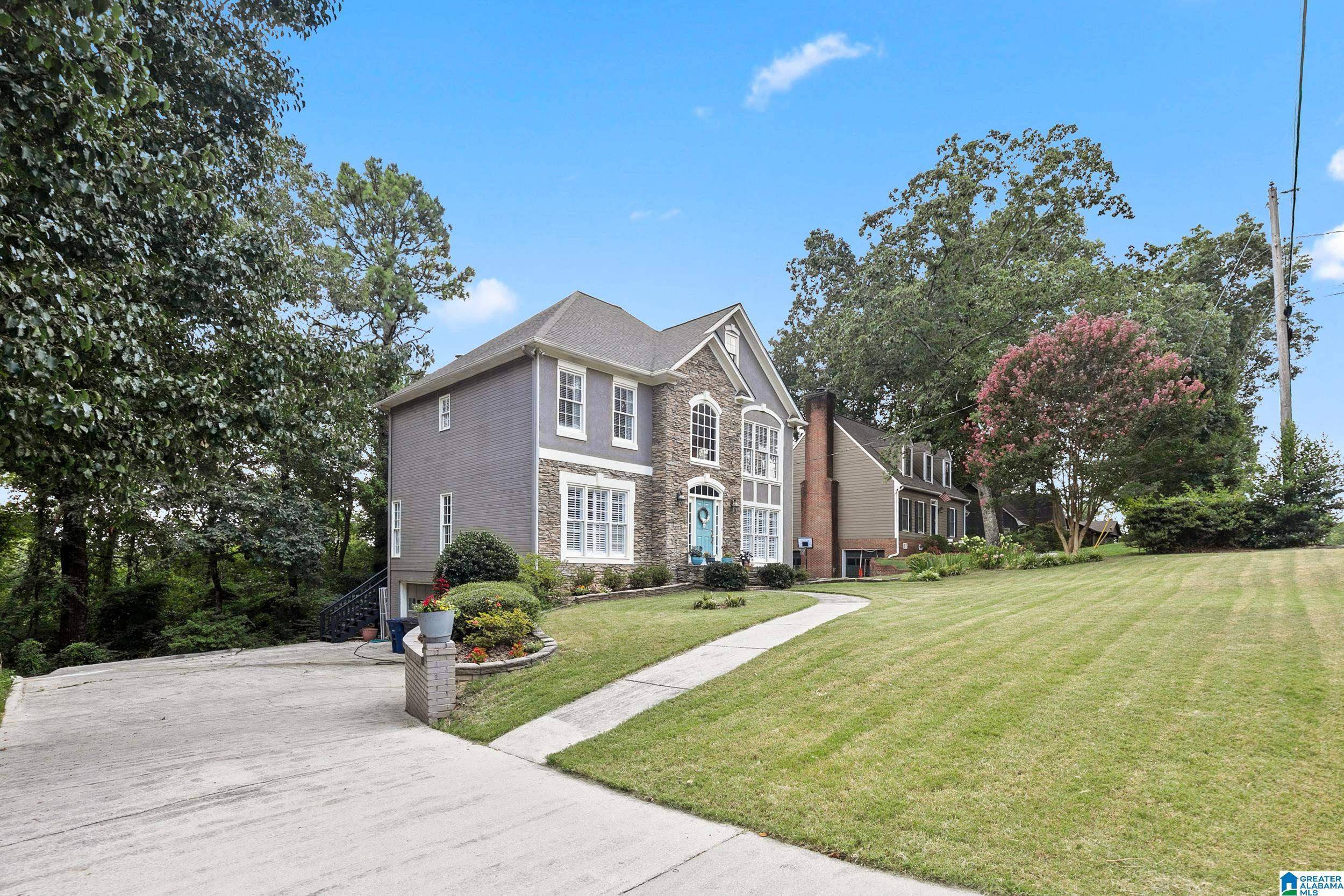 Hoover, AL 35226,2233 SHELTERWOOD ROAD