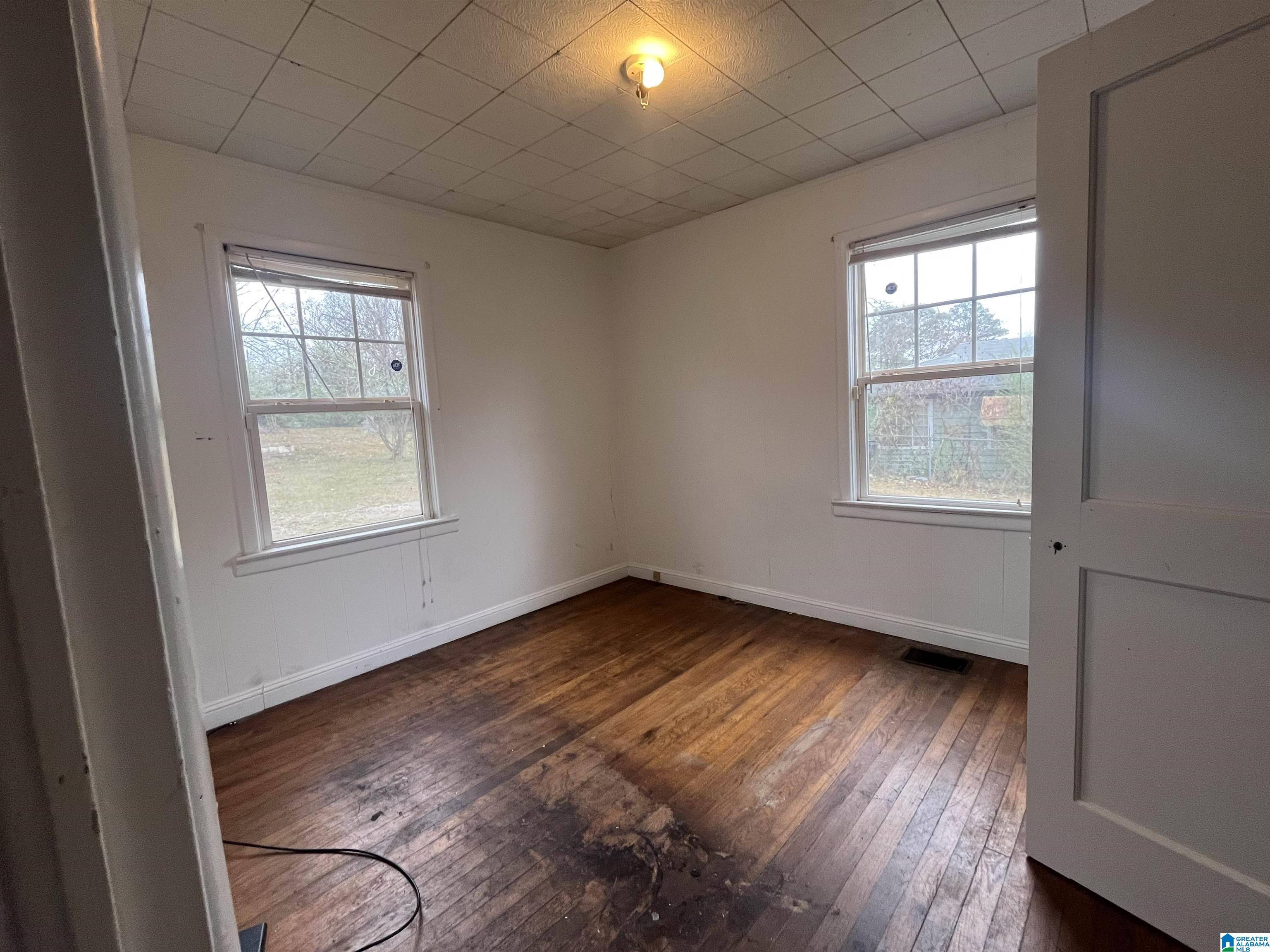 Bessemer, AL 35022,505 PINE STREET SW