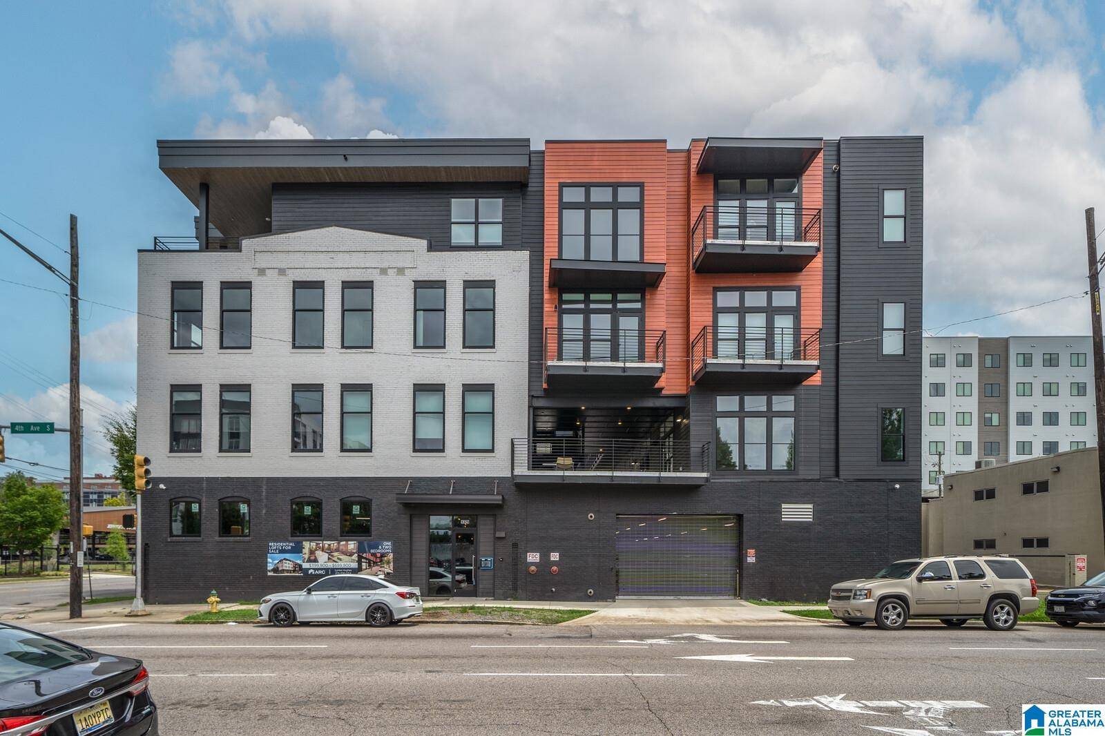 Birmingham, AL 35233,1329 4TH AVENUE S #301