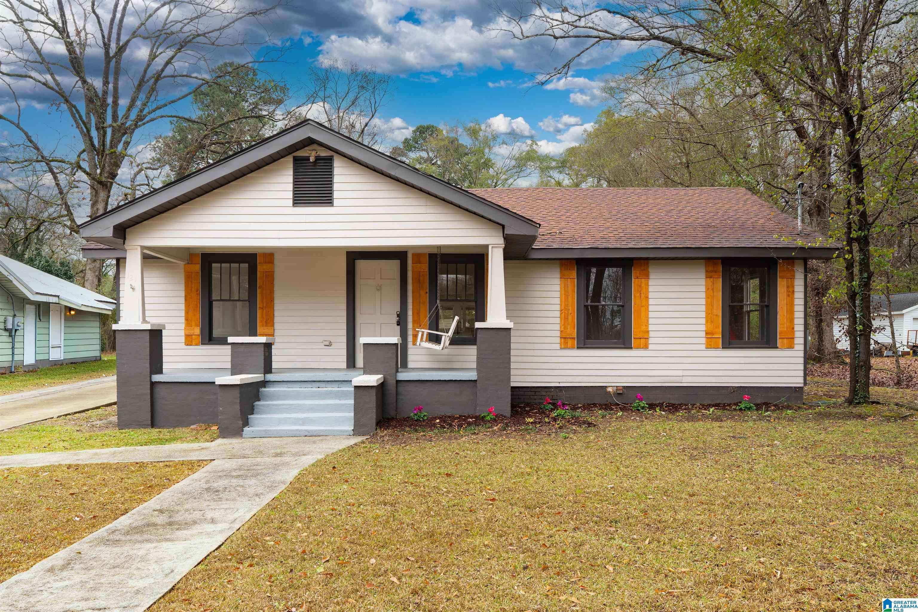 Hueytown, AL 35023,121 W CREST ROAD