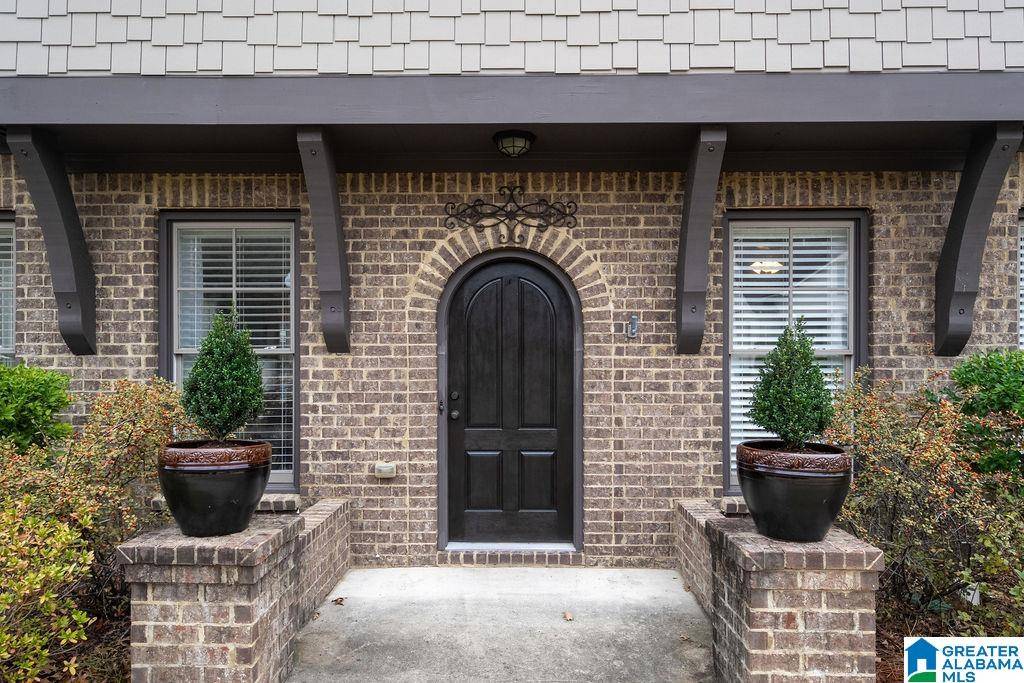 Birmingham, AL 35242,4669 AMBERLEY DRIVE