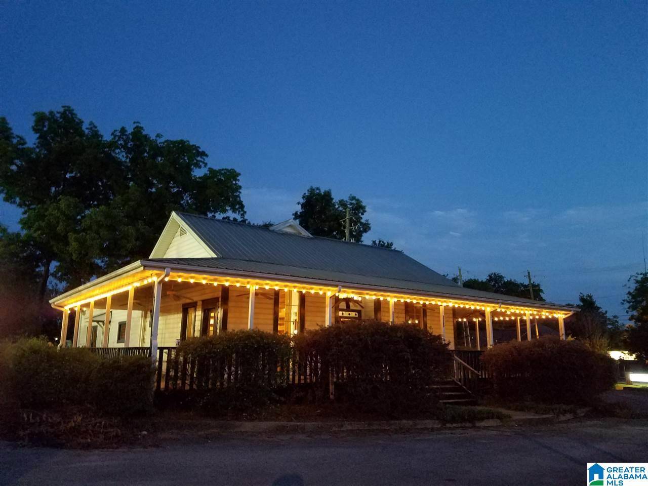 Montevallo, AL 35115,1032 MAIN ST