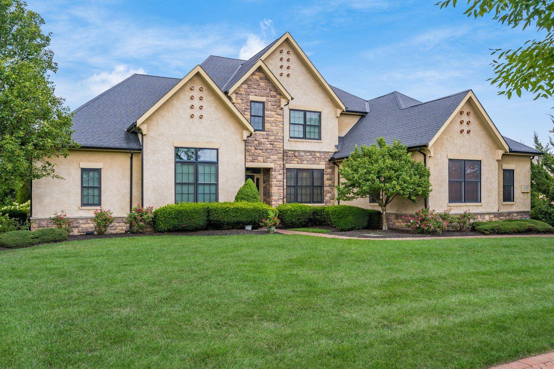 Grove City, OH 43123,4719 Hirth Hill Road