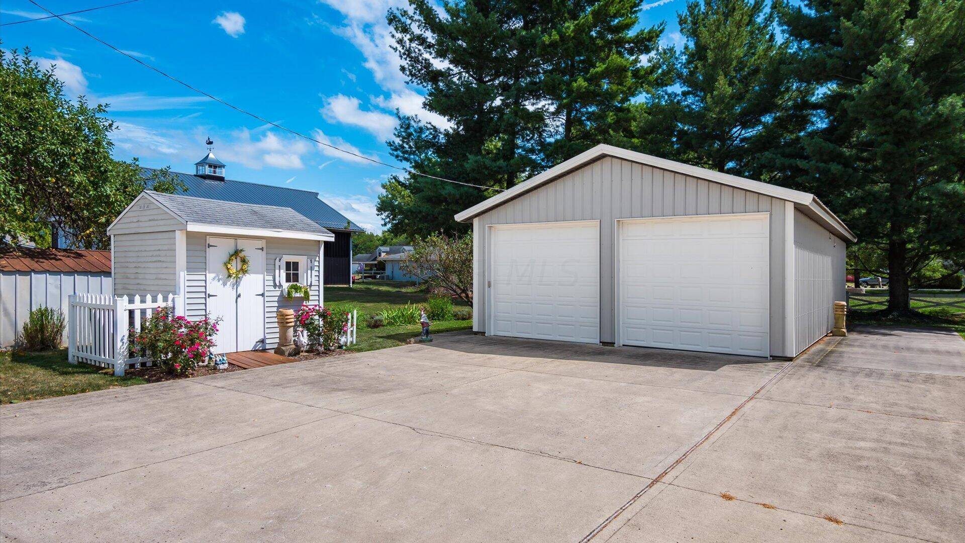 Thornville, OH 43076,5102 Bateson Beach Drive