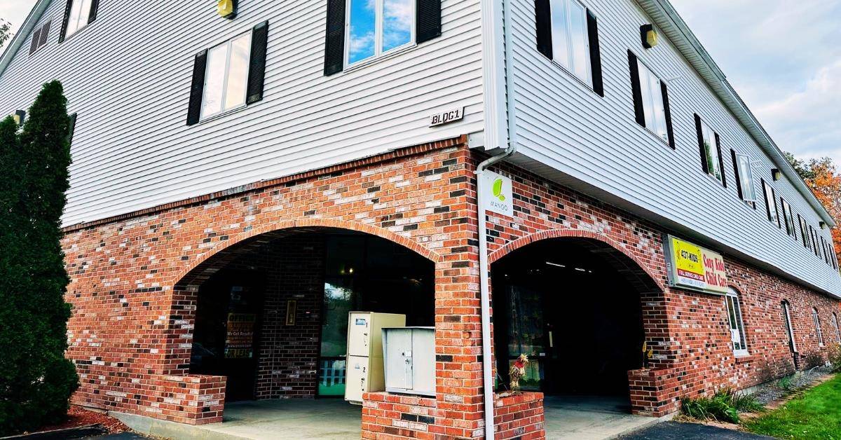 Londonderry, NH 03053,3 Sanborn RD #Top Flr 0134
