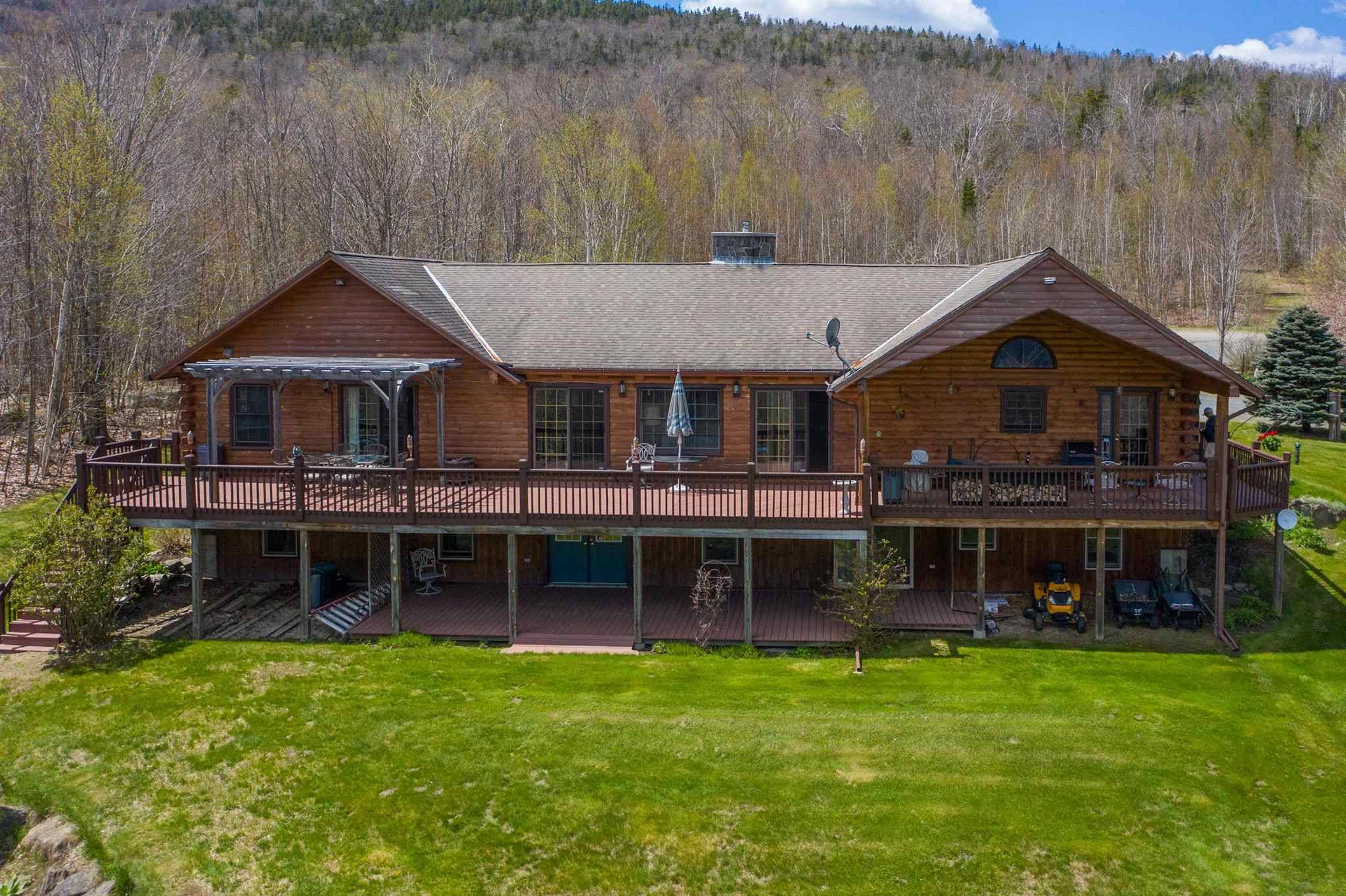 Easton, NH 03580,277 North Peak DR