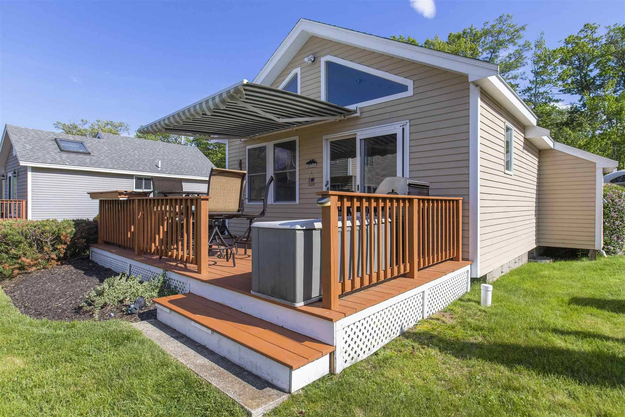 Laconia, NH 03246,54 McKinley RD #6