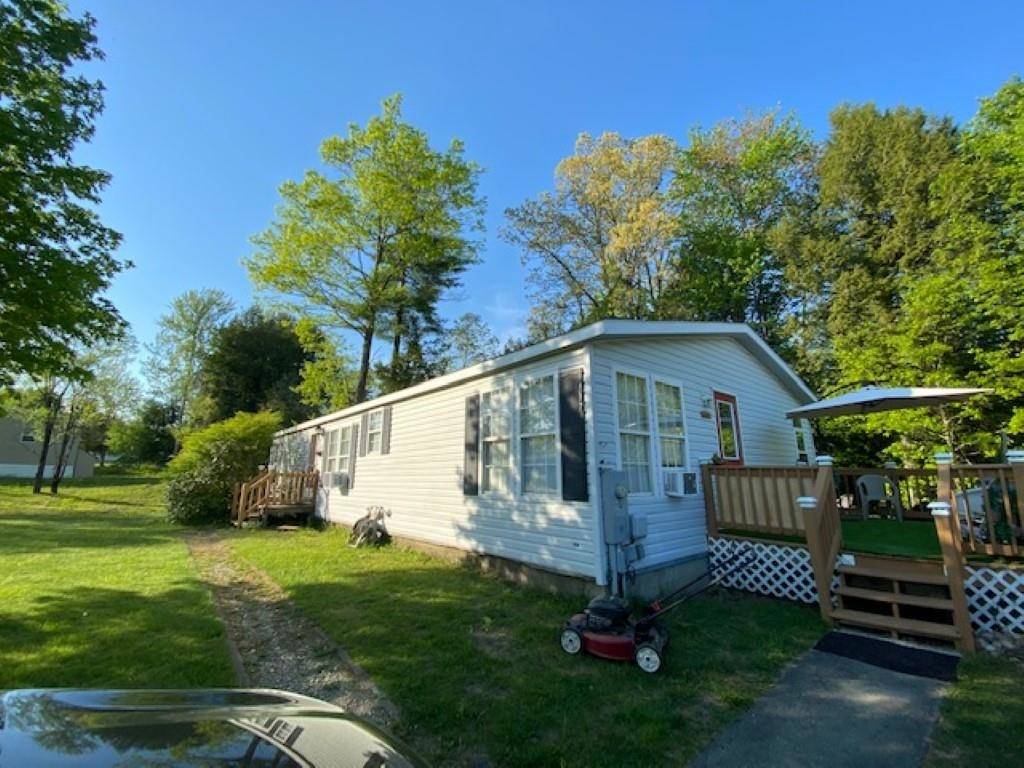 Swanzey, NH 03446,117 Pondview RD