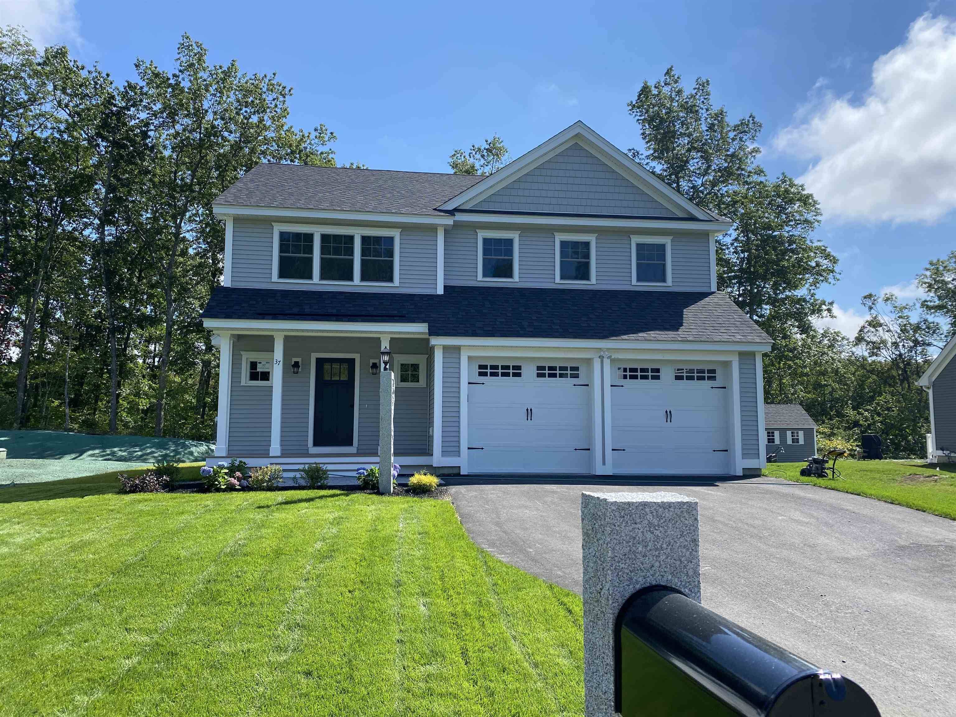 Londonderry, NH 03053,37 Clover LN #Lot 97