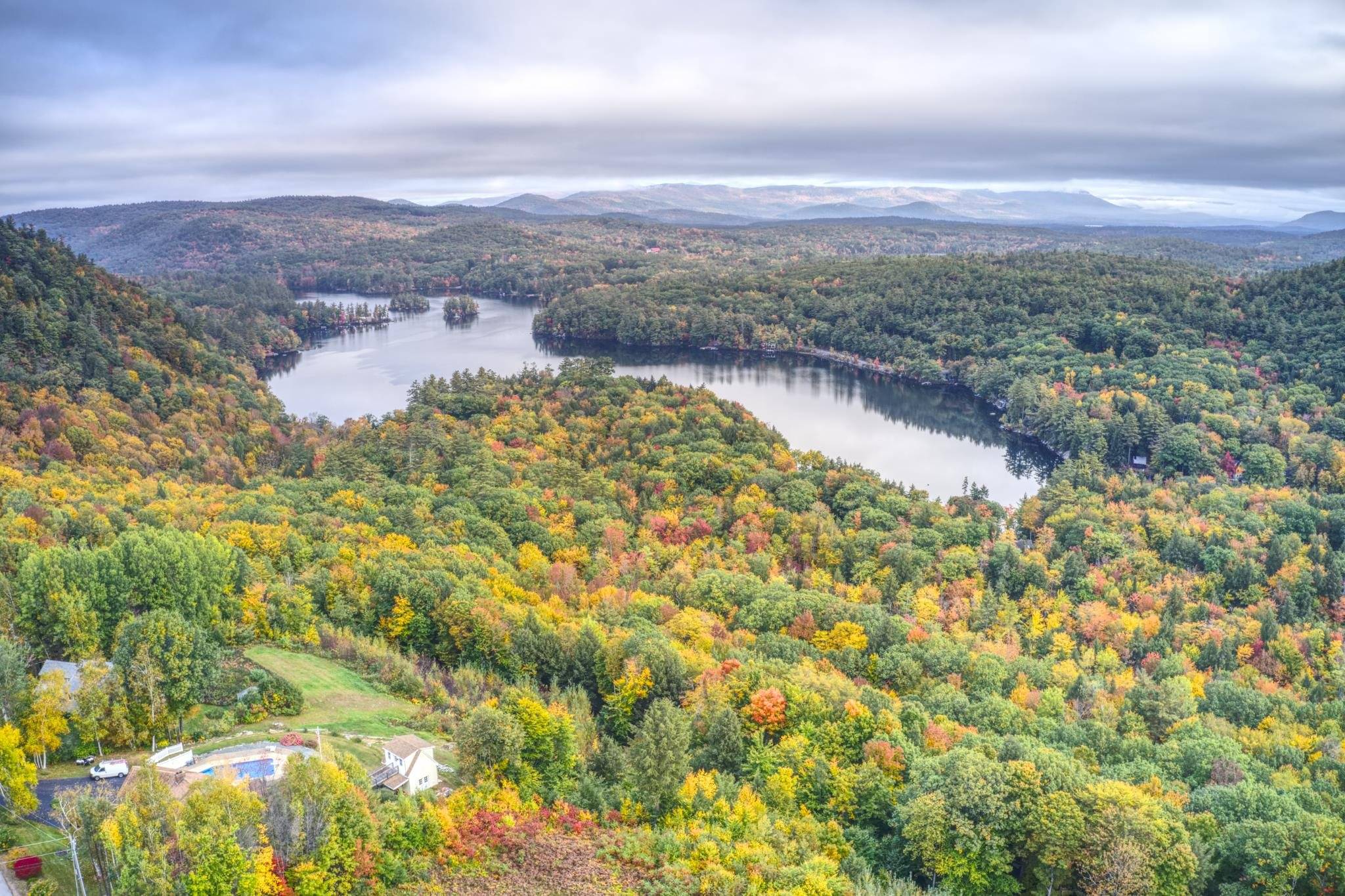 New Hampton, NH 03256,00 Lake View DR