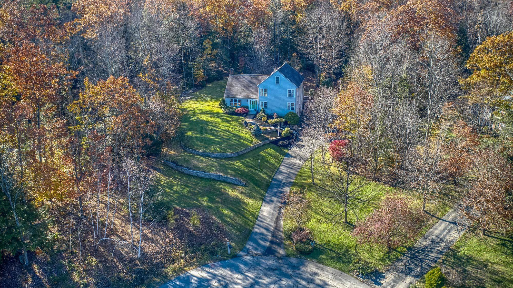 Bedford, NH 03110,54 HARVARD LN