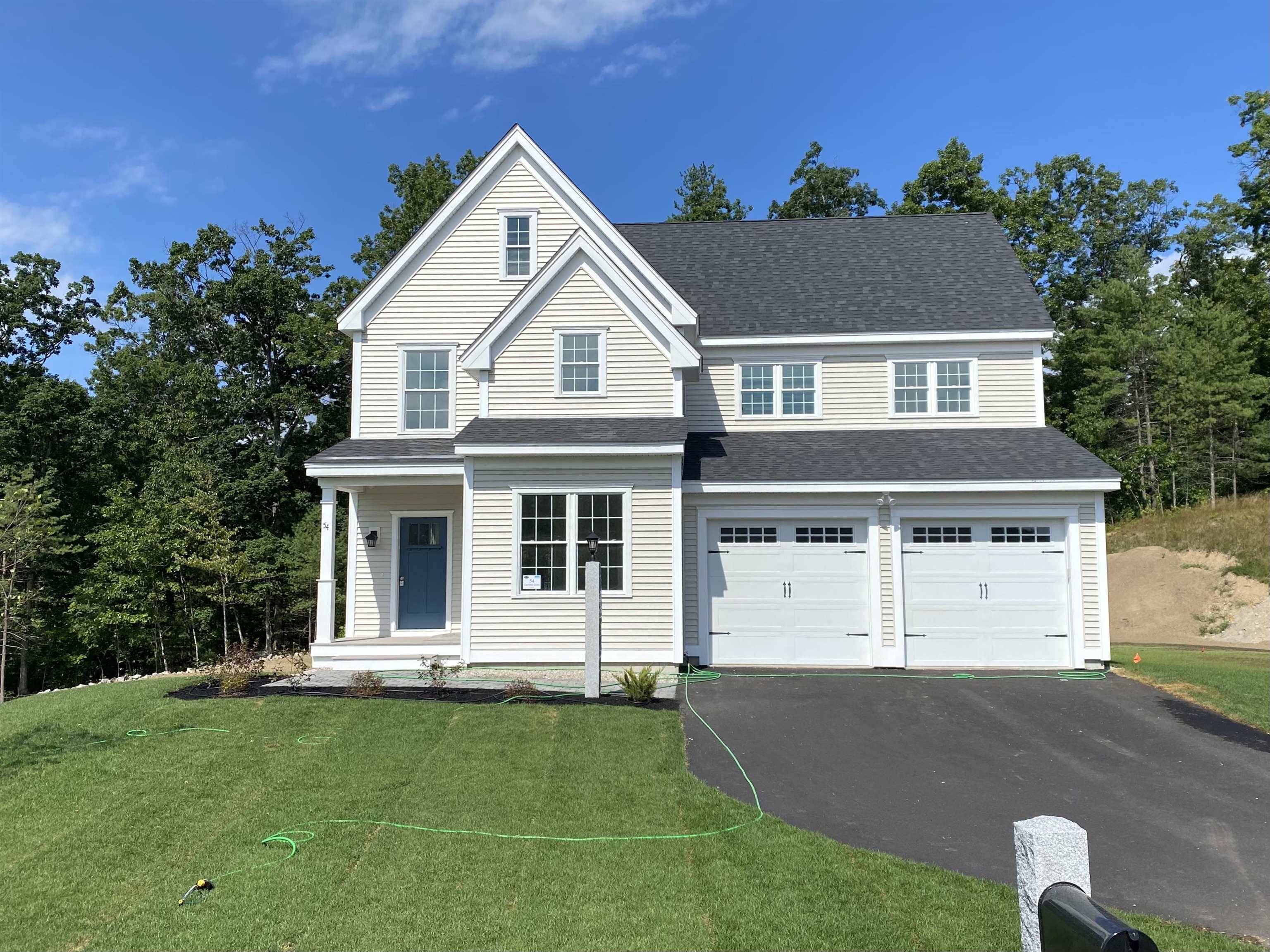 Londonderry, NH 03053,54 Clover LN #Lot 122