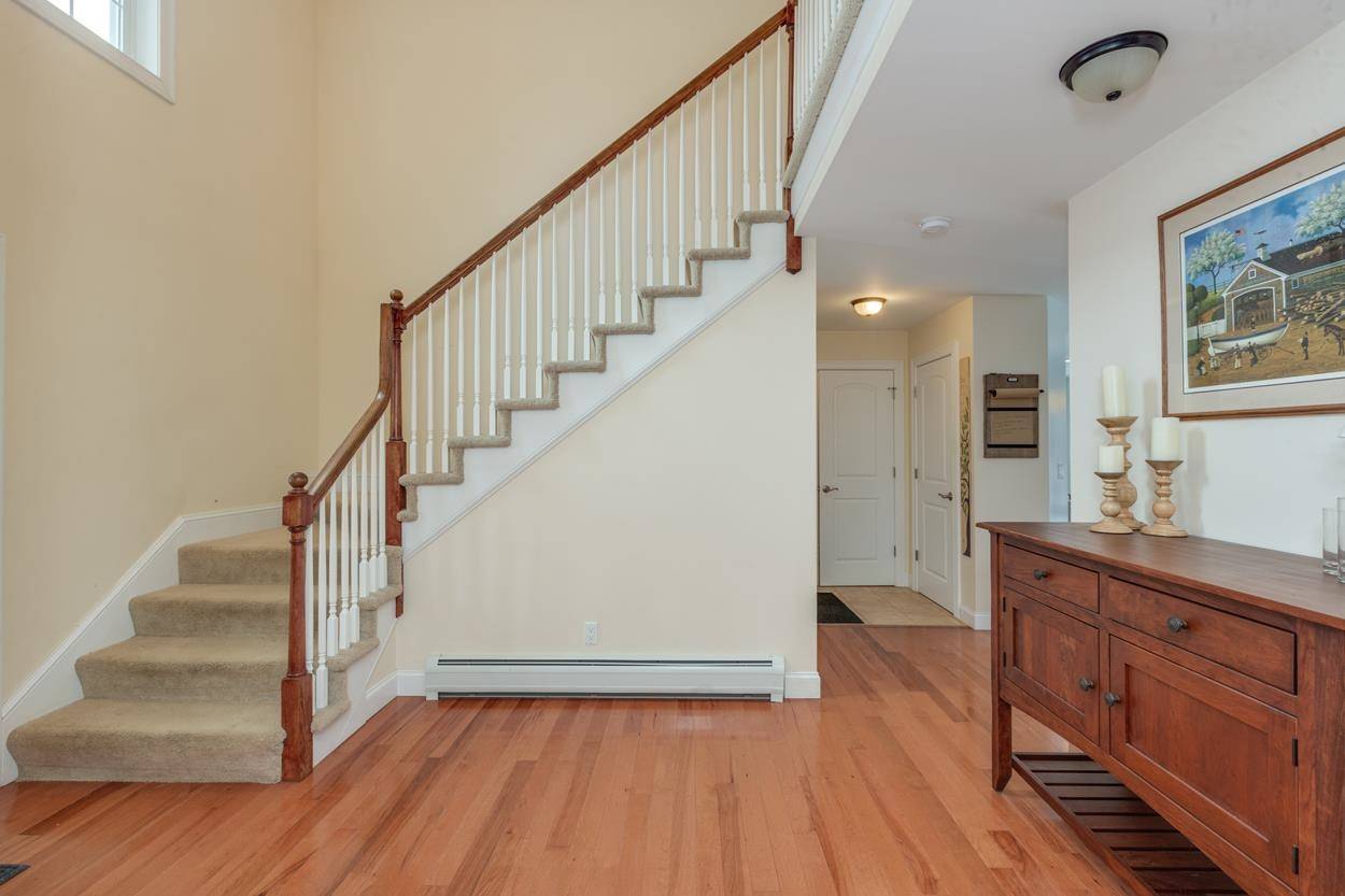 Bow, NH 03304,74 Peaslee RD