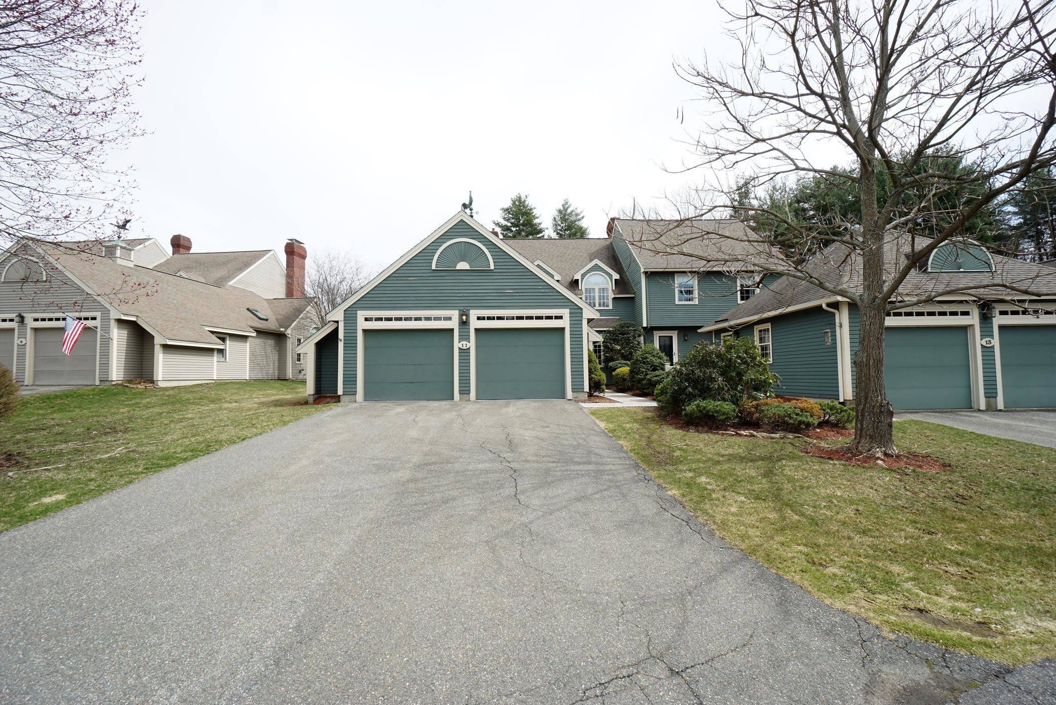 Atkinson, NH 03811,11 Hickory Pond LN