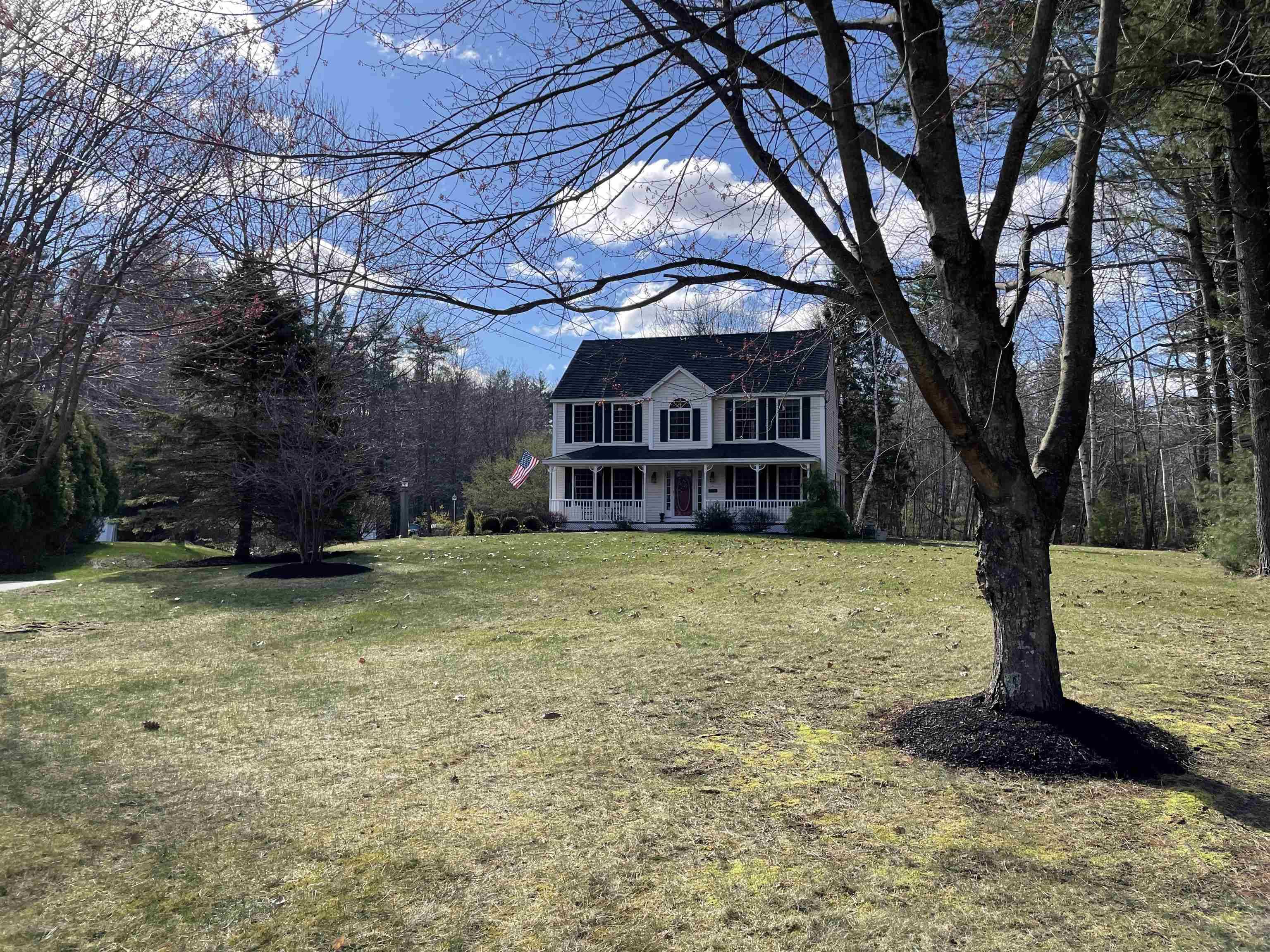 Sandown, NH 03873,3 Laurens CIR