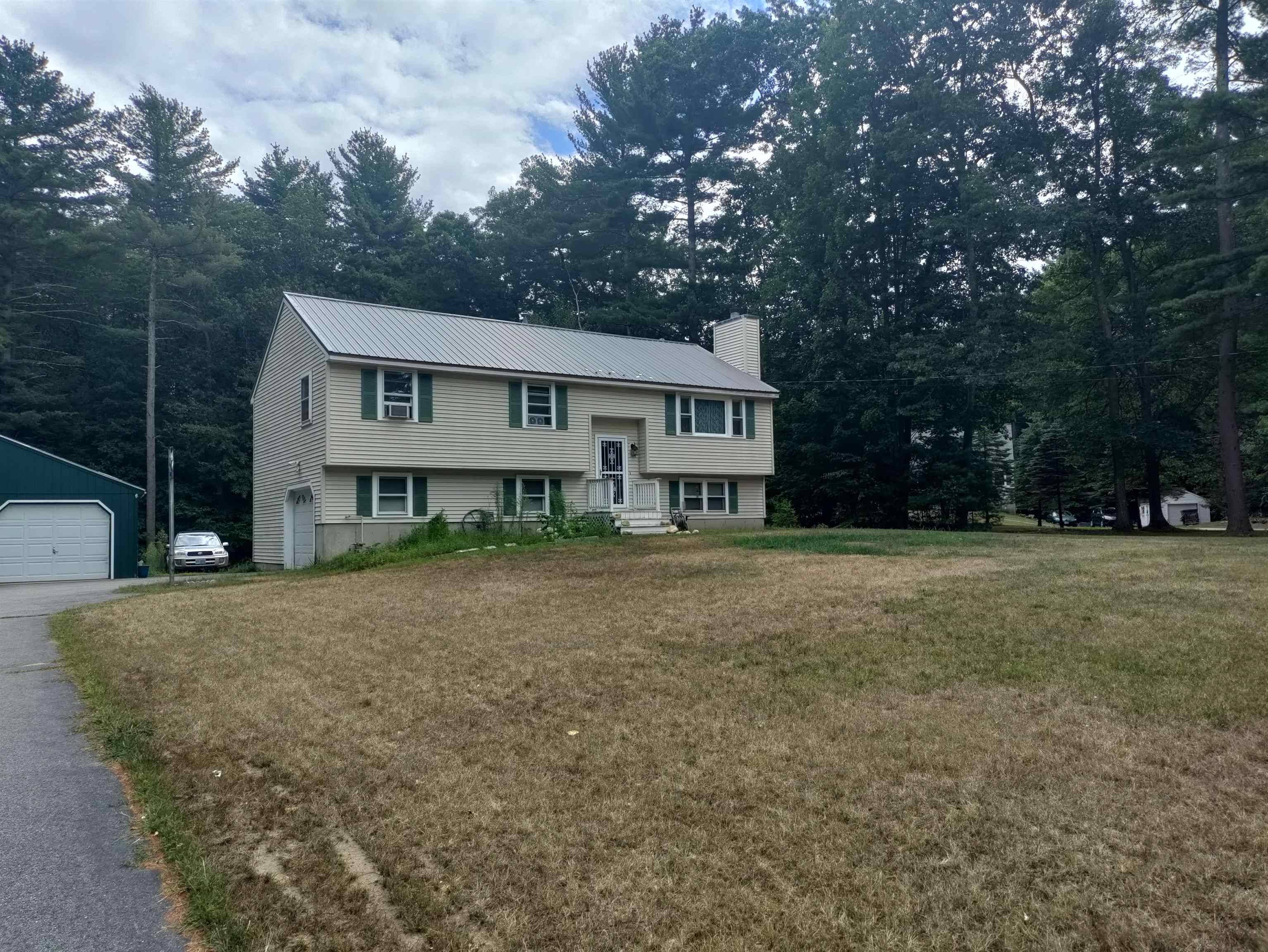 Plaistow, NH 03865,109 Newton RD