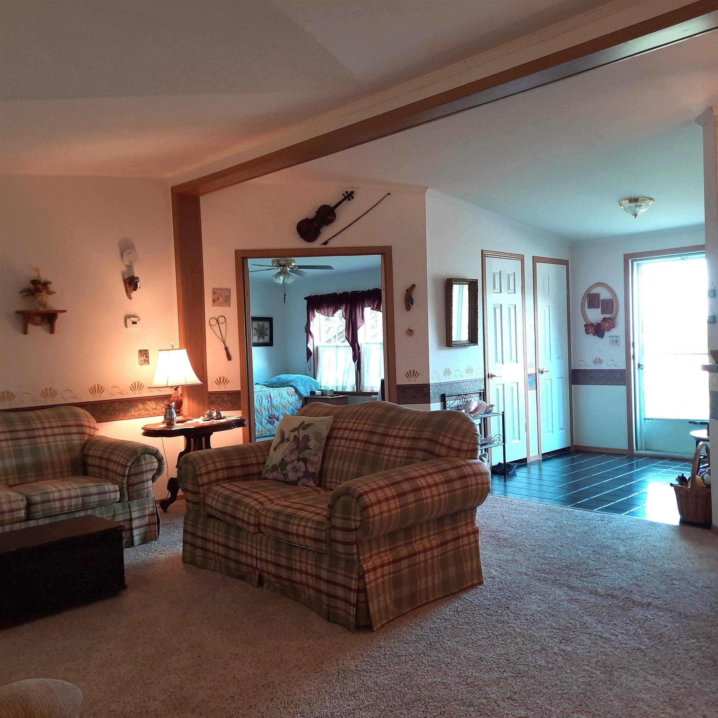 Rochester, NH 03868,4 Lark LN