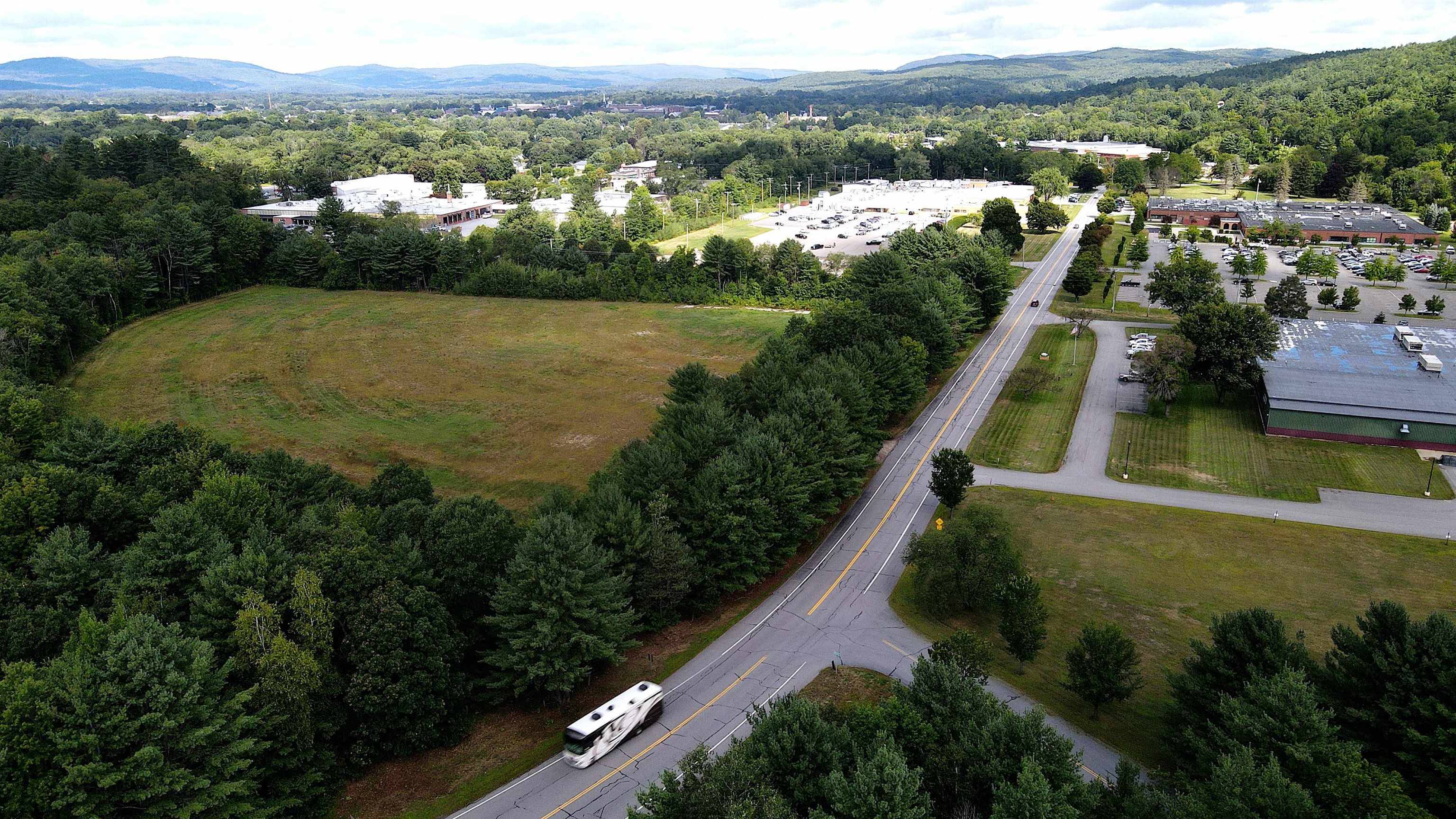 Keene, NH 03431,0 Optical AVE