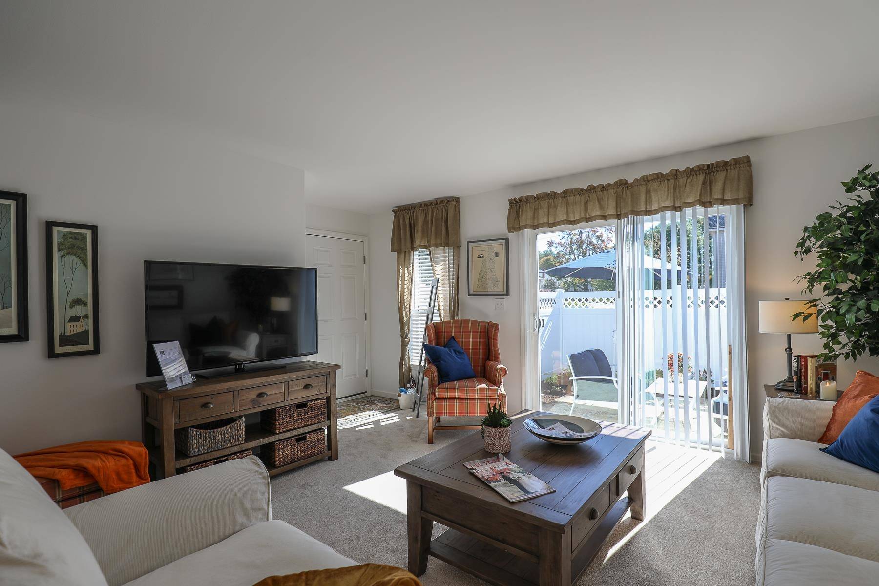 Plymouth, NH 03264,68-B Crescent ST #208-97-30-2