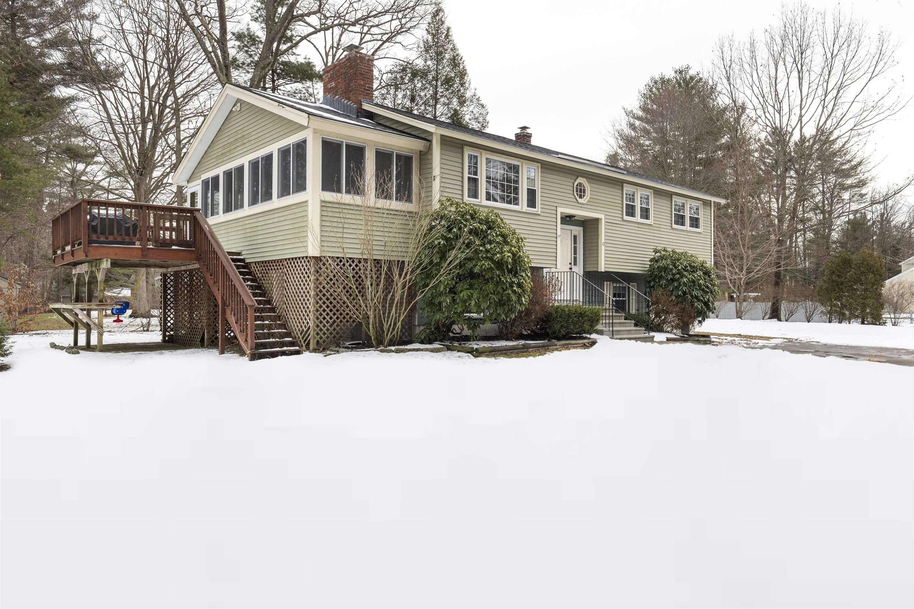 Exeter, NH 03833,10 Thelma DR