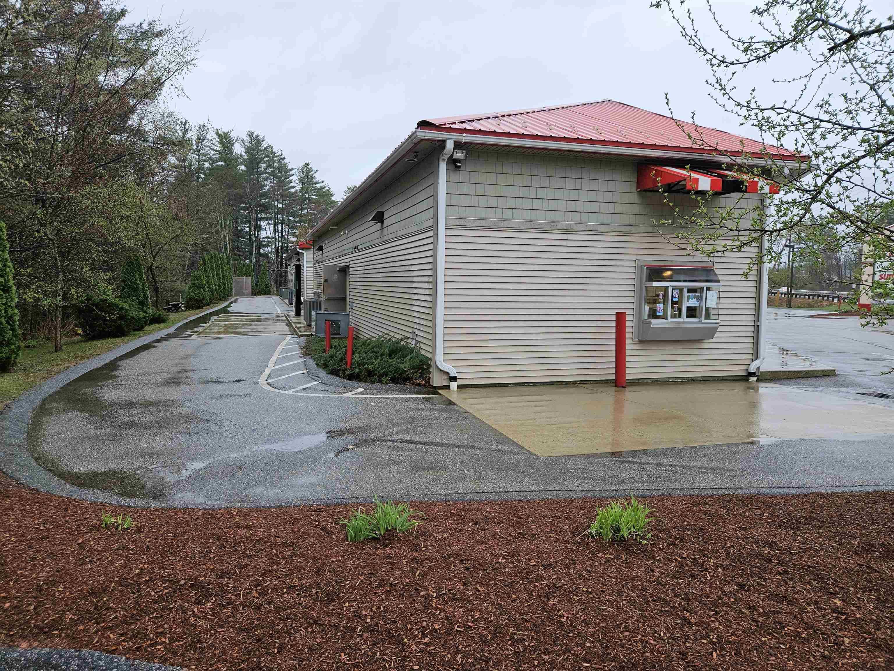 Concord, NH 03301,374 Loudon RD #1