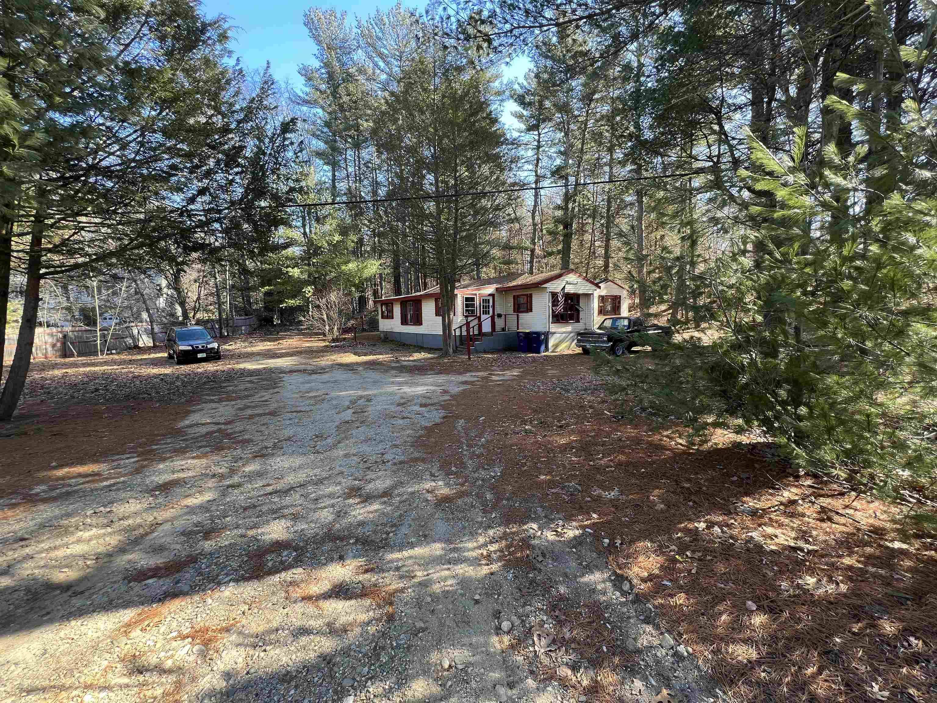 Plaistow, NH 03865,111 Newton RD