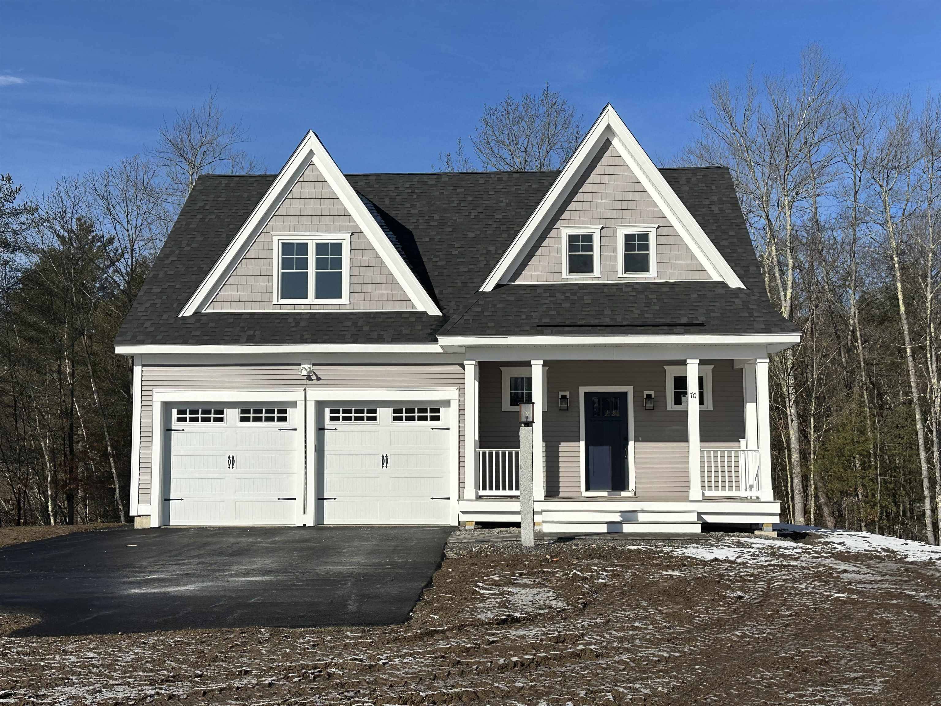 Londonderry, NH 03053,70 Clover LN #Lot 115