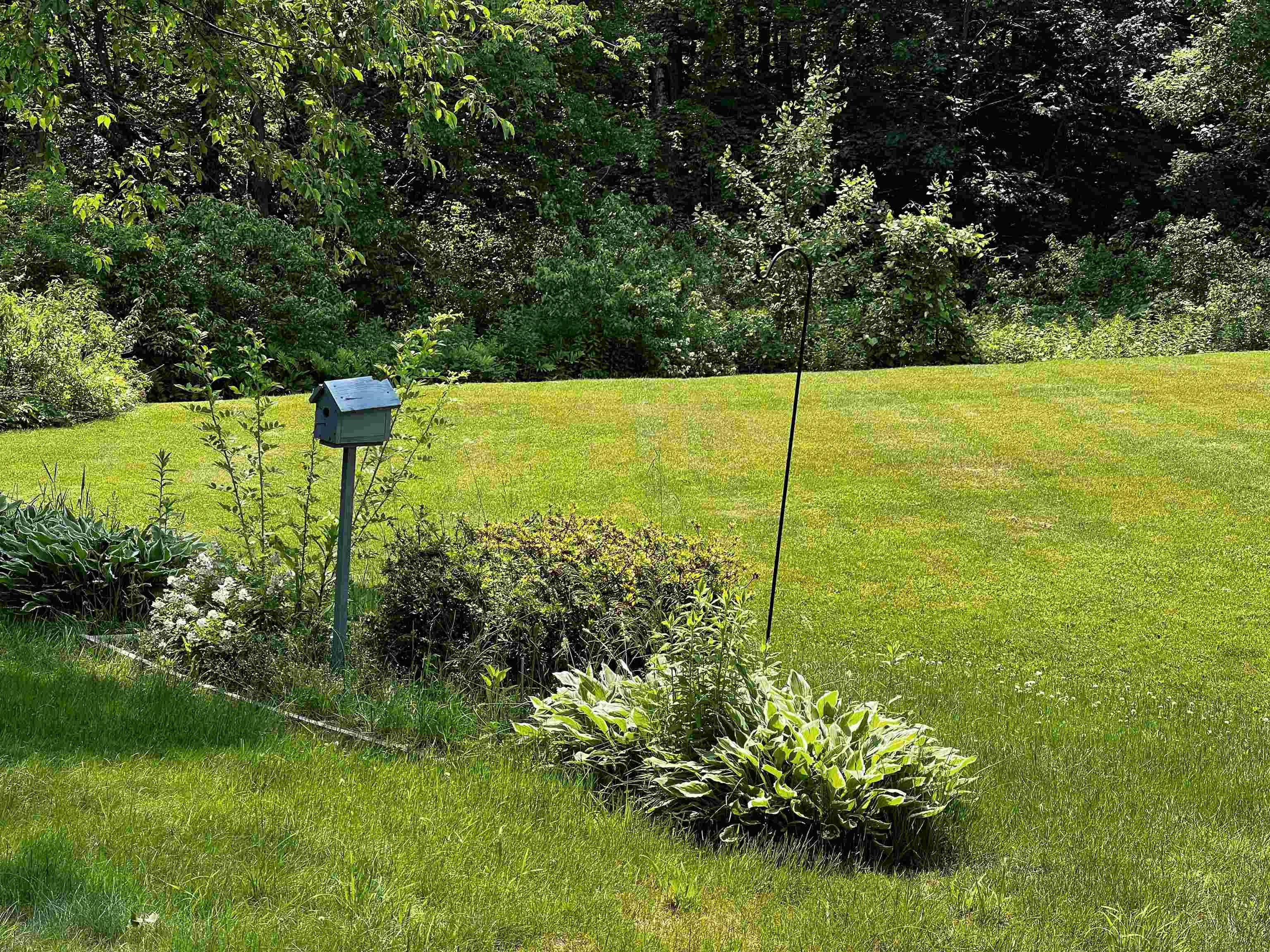 Henniker, NH 03242,319 Western AVE #B3