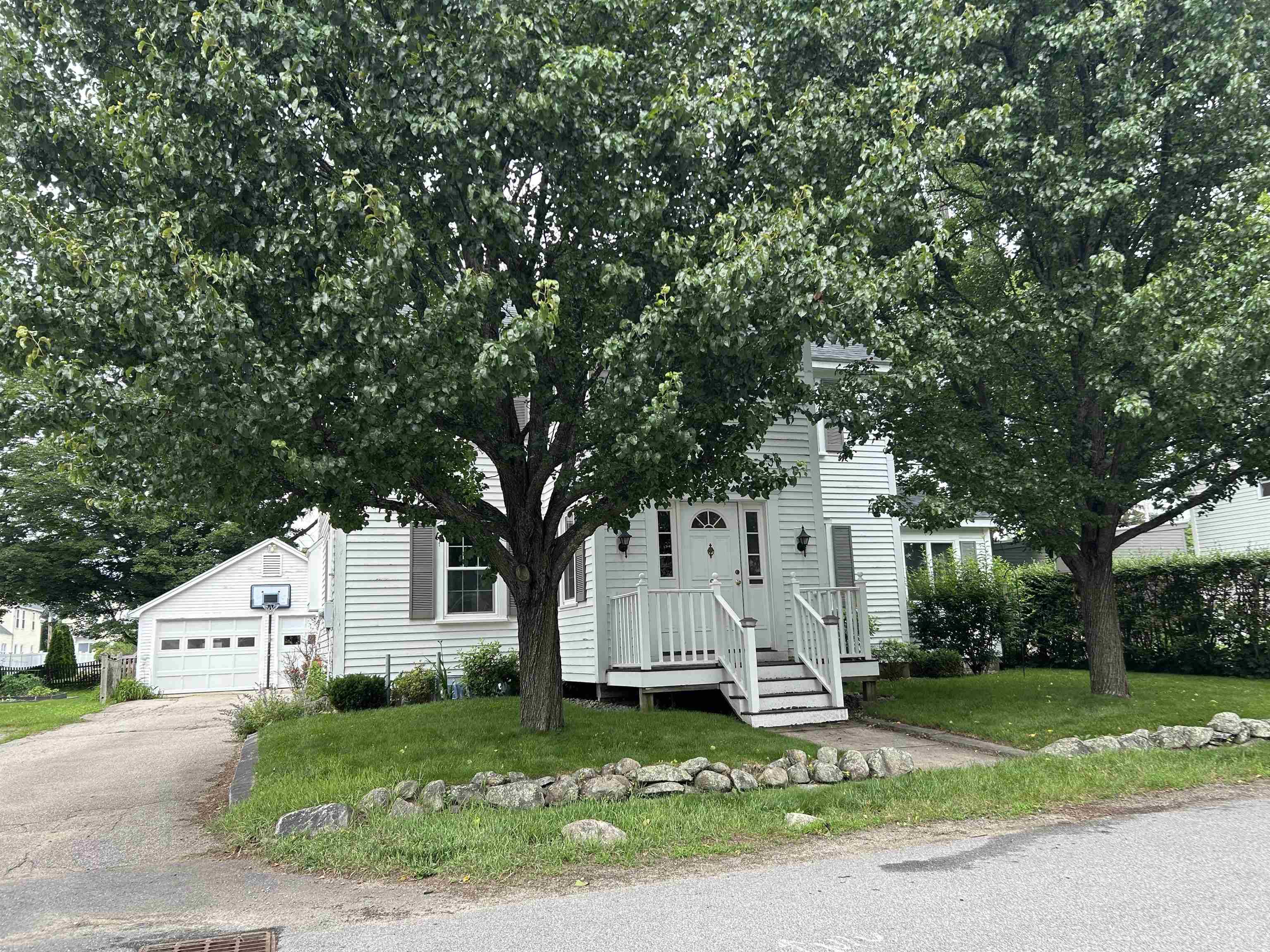 Exeter, NH 03833,9 Parker ST