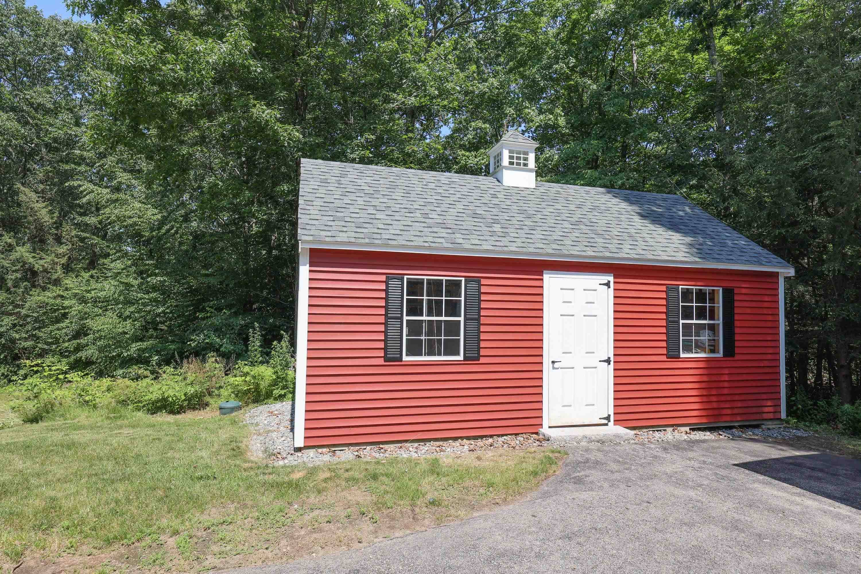 Mont Vernon, NH 03057,19 Carriage CIR