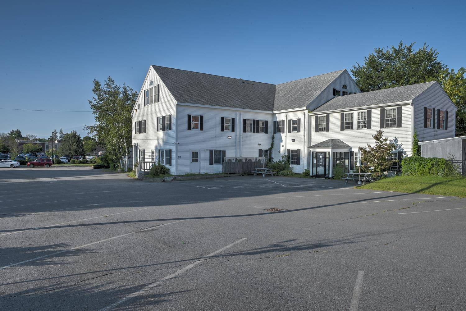 Keene, NH 03431,17 93rd ST