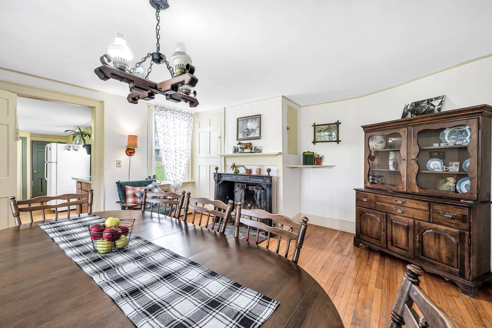 36 Woffenden RD Wilmington, VT 05363