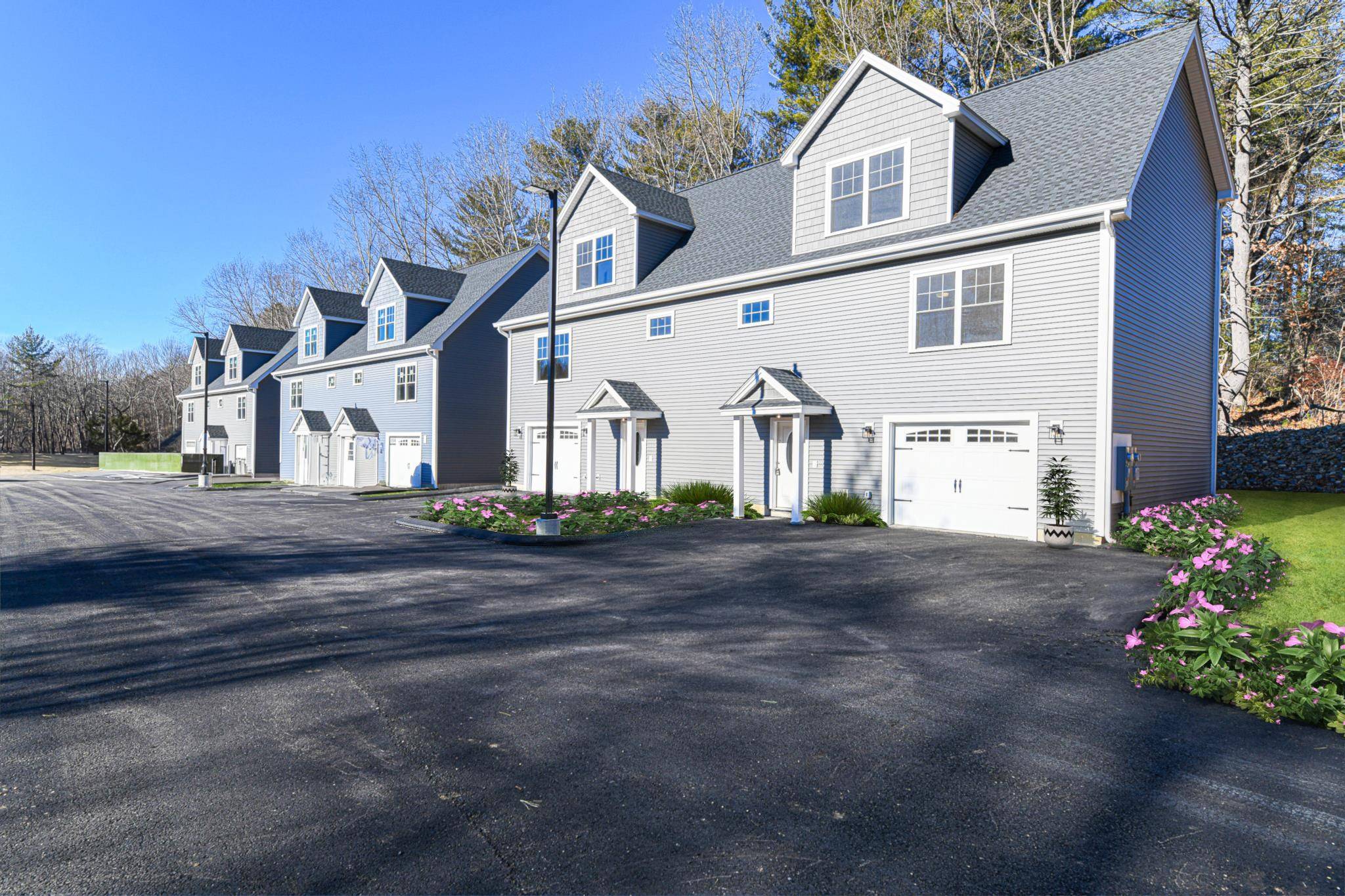 Londonderry, NH 03053,4 Delphi WAY