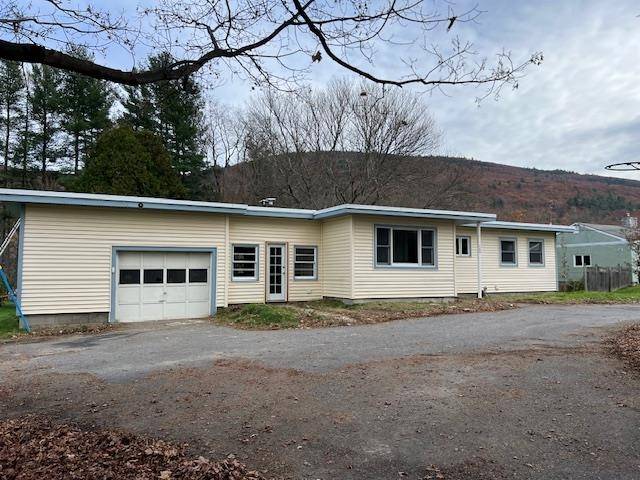 Brattleboro, VT 05301,149 Harris AVE