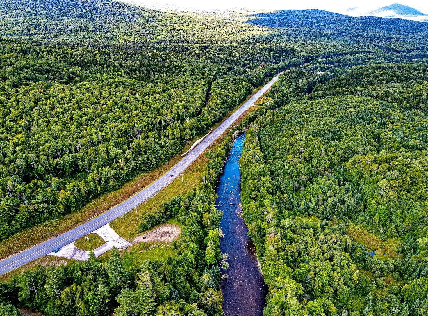 Carroll, NH 03598,330 Us Route 302 E