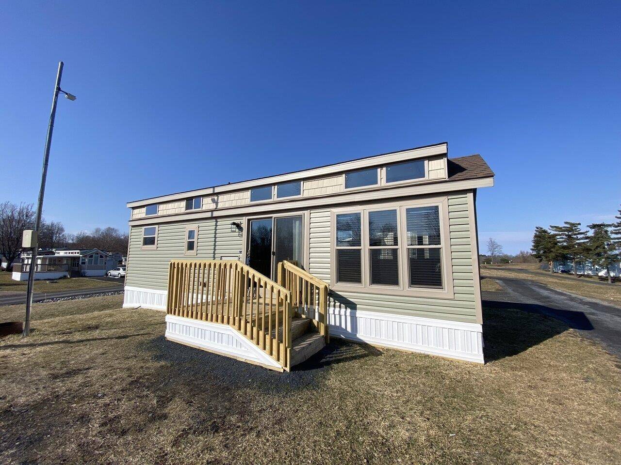 South Hero, VT 05486,4 Nautical CT