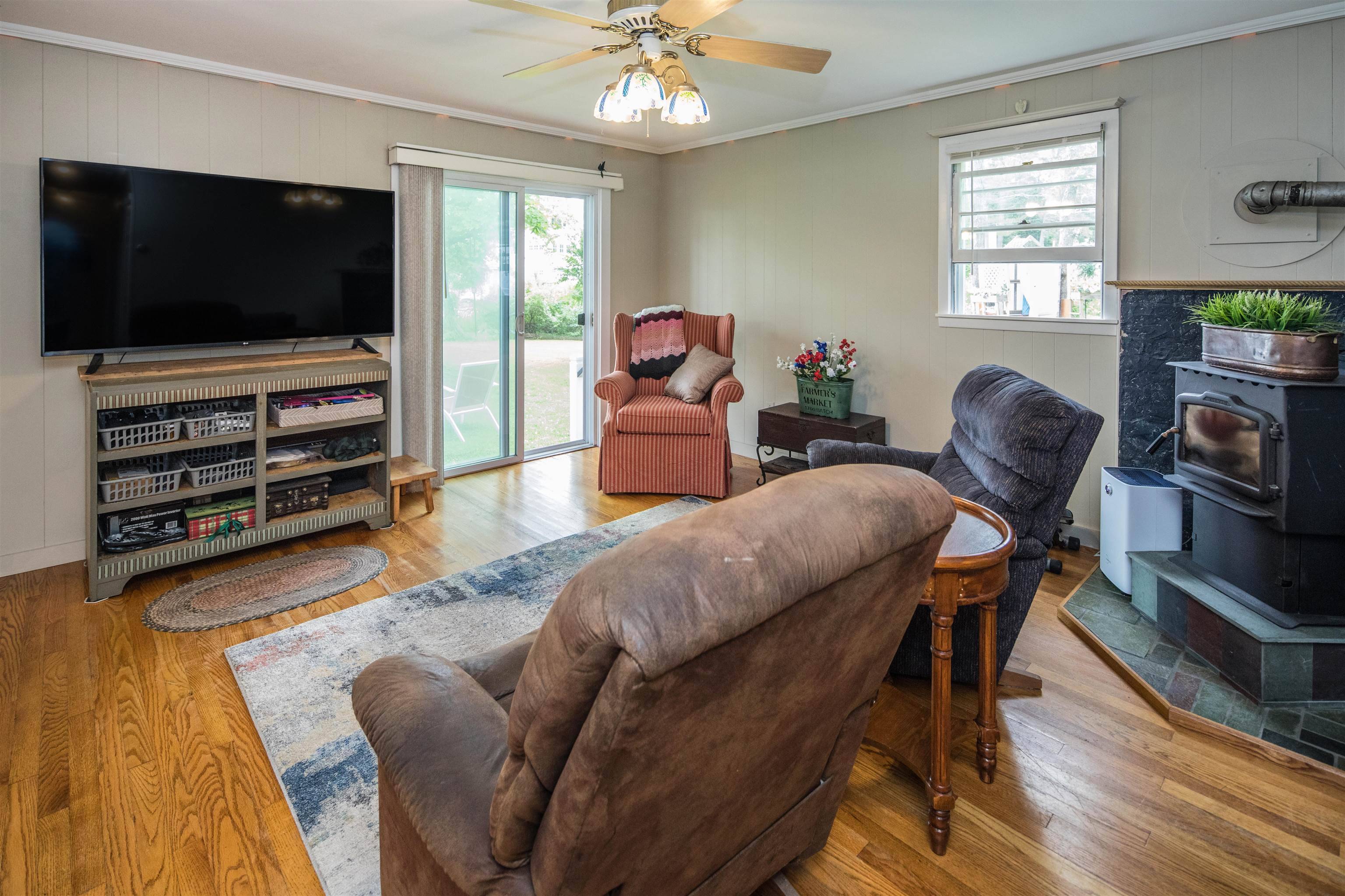 10 Old Town RD Castleton, VT 05735