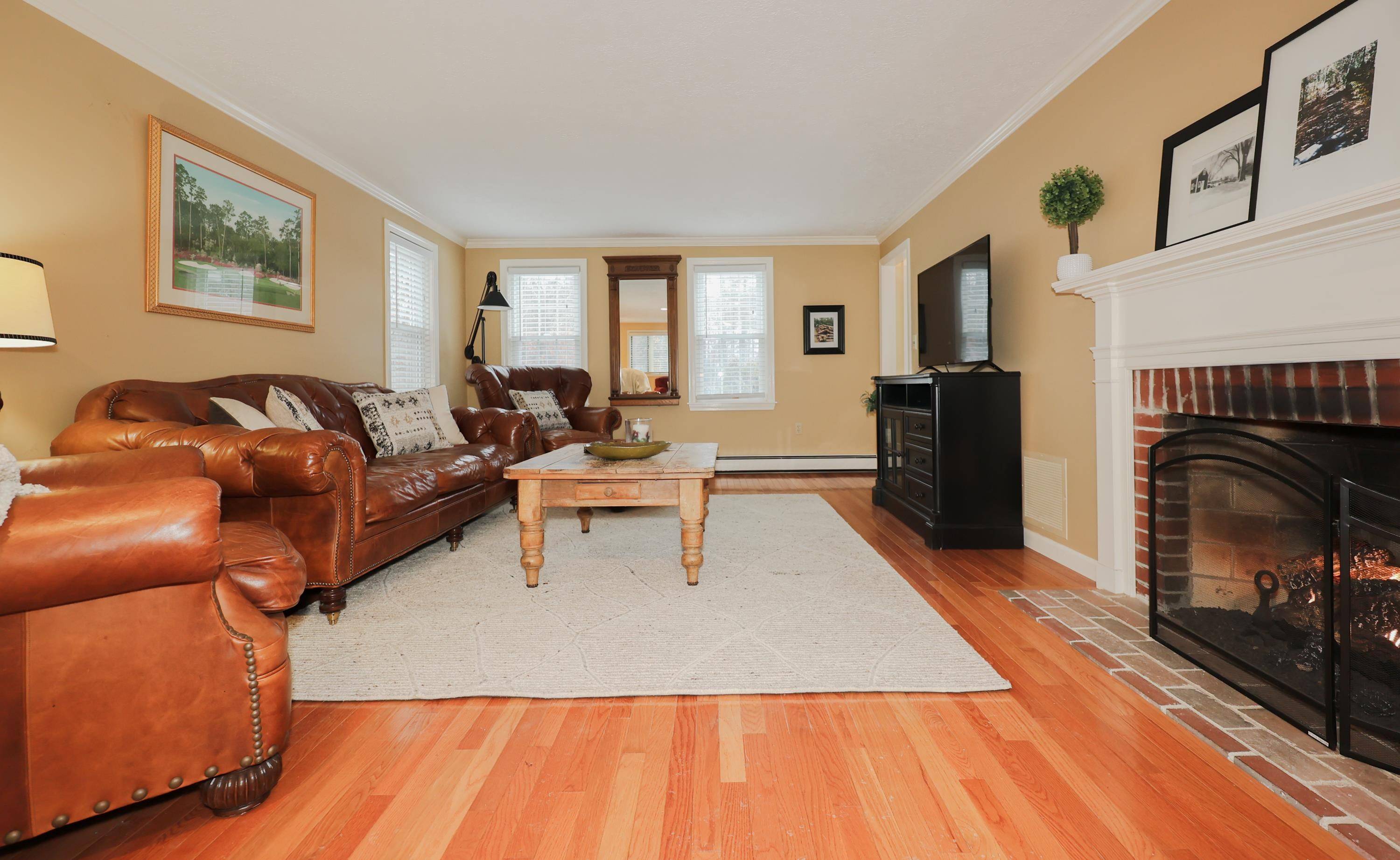 Hollis, NH 03049,58 Crestwood DR