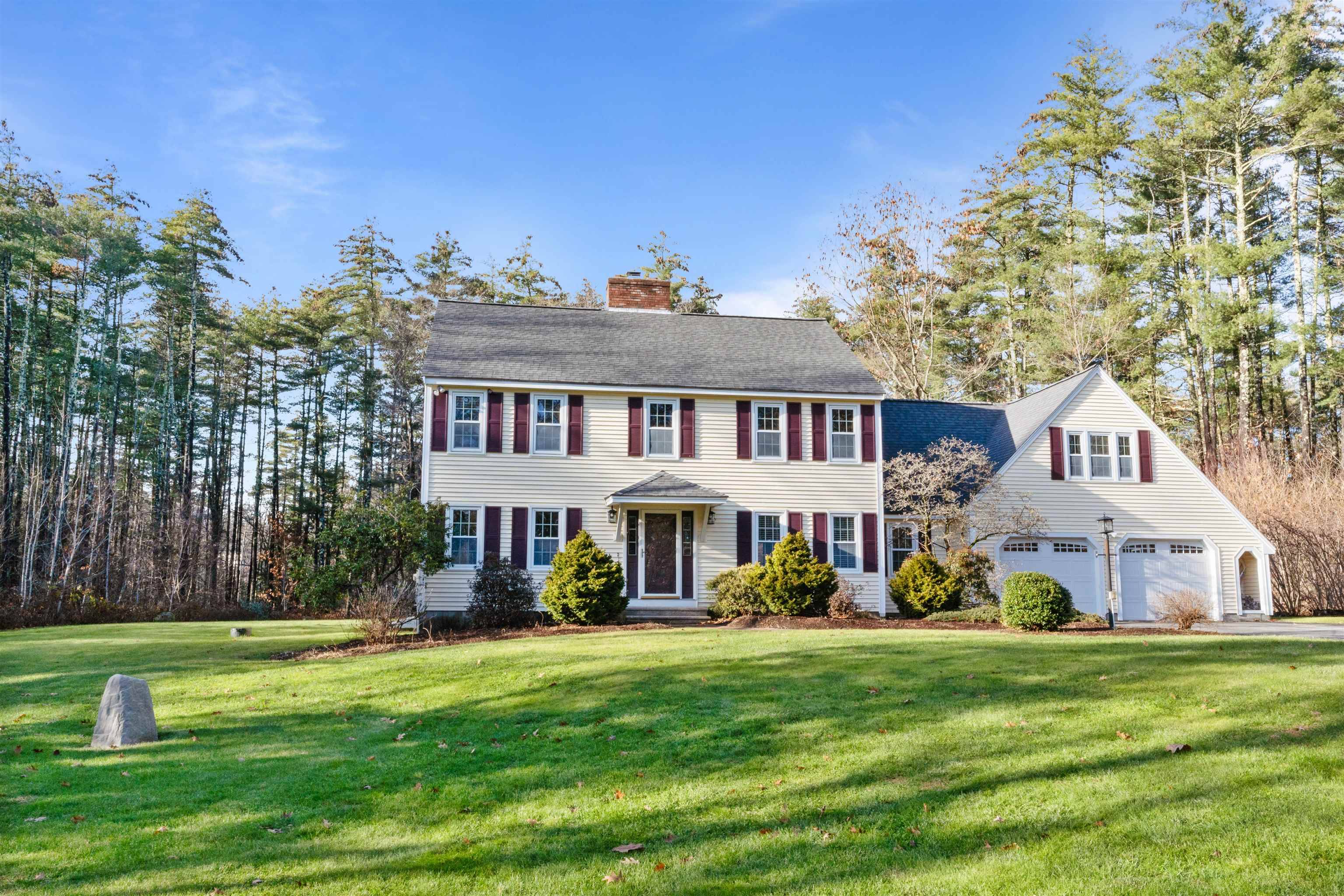 Hollis, NH 03049,58 Crestwood DR